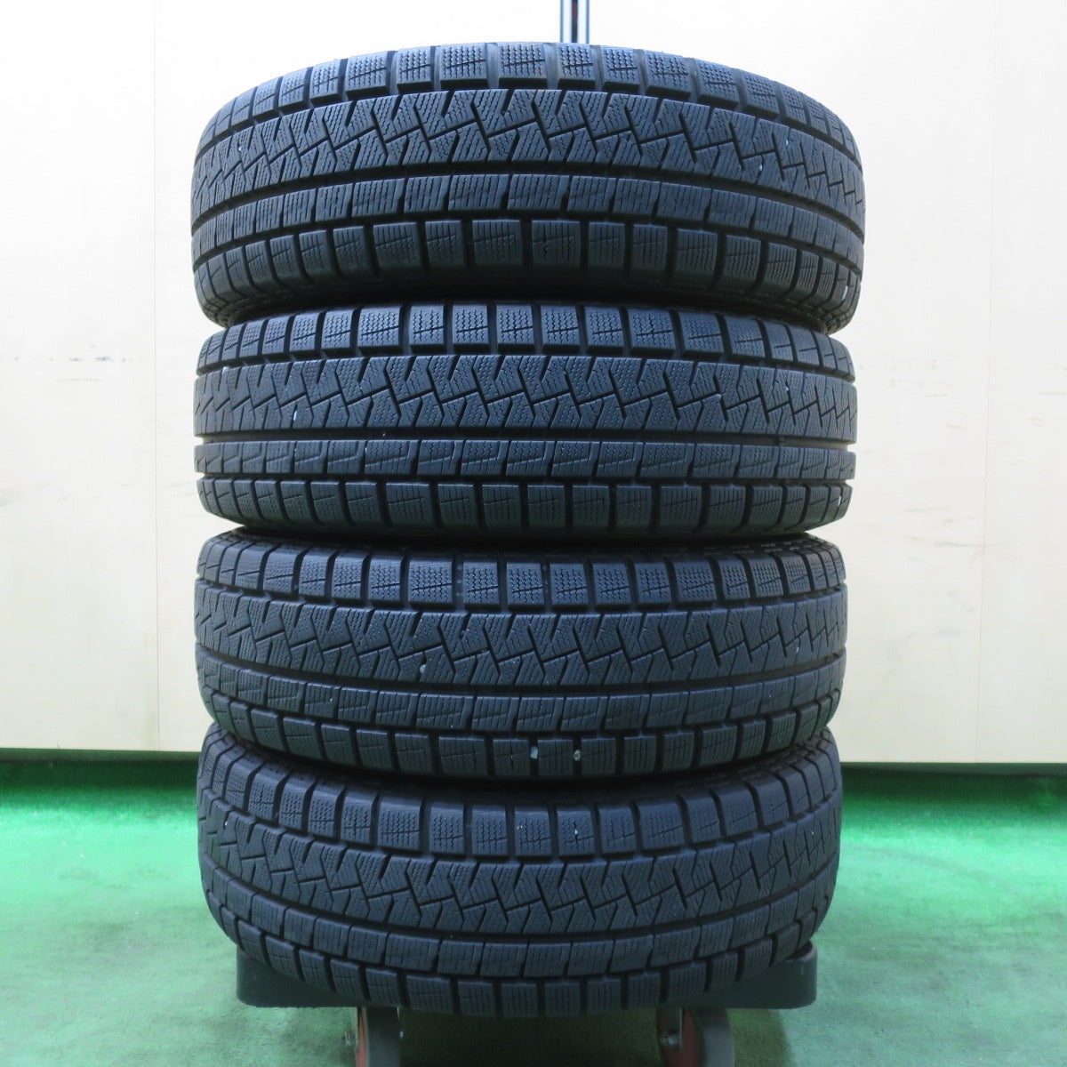 [送料無料] バリ溝！9分★スズキ パレット 純正 155/65R14 スタッドレス ピレリ アイスアシンメトリコ 14インチ PCD100/4H★4112001イス