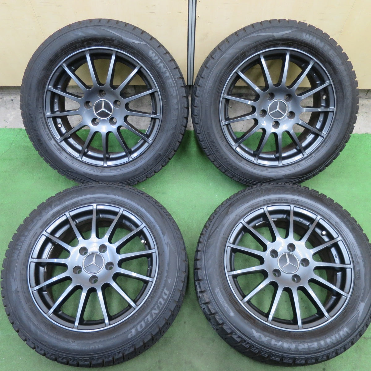 バリ溝！22年！キレイ！9.5分以上★ベンツ 等 IRVINE F01 205/55R16 スタッドレス ダンロップ ウインターマックス WM02 アーヴィン 16インチ PCD112/5H★6022302TTス
