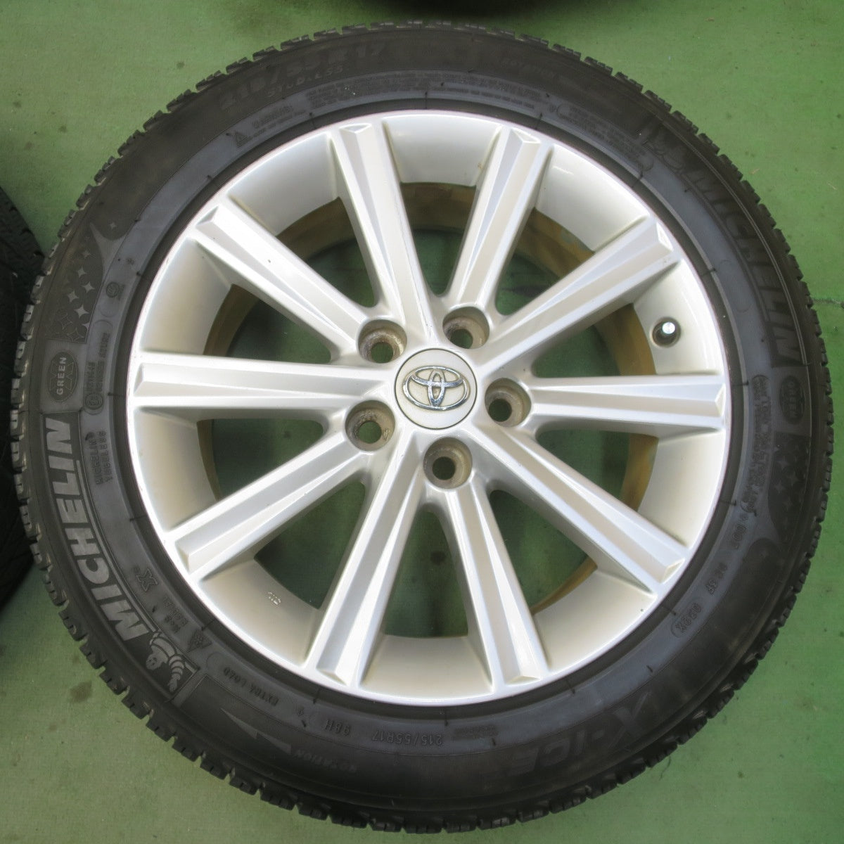 バリ溝！8.5分◎トヨタ 50系 カムリ 純正 215/55R17 スタッドレス ミシュラン X-ICE XI3 17インチ PCD114.3/5H◎6091503IMス