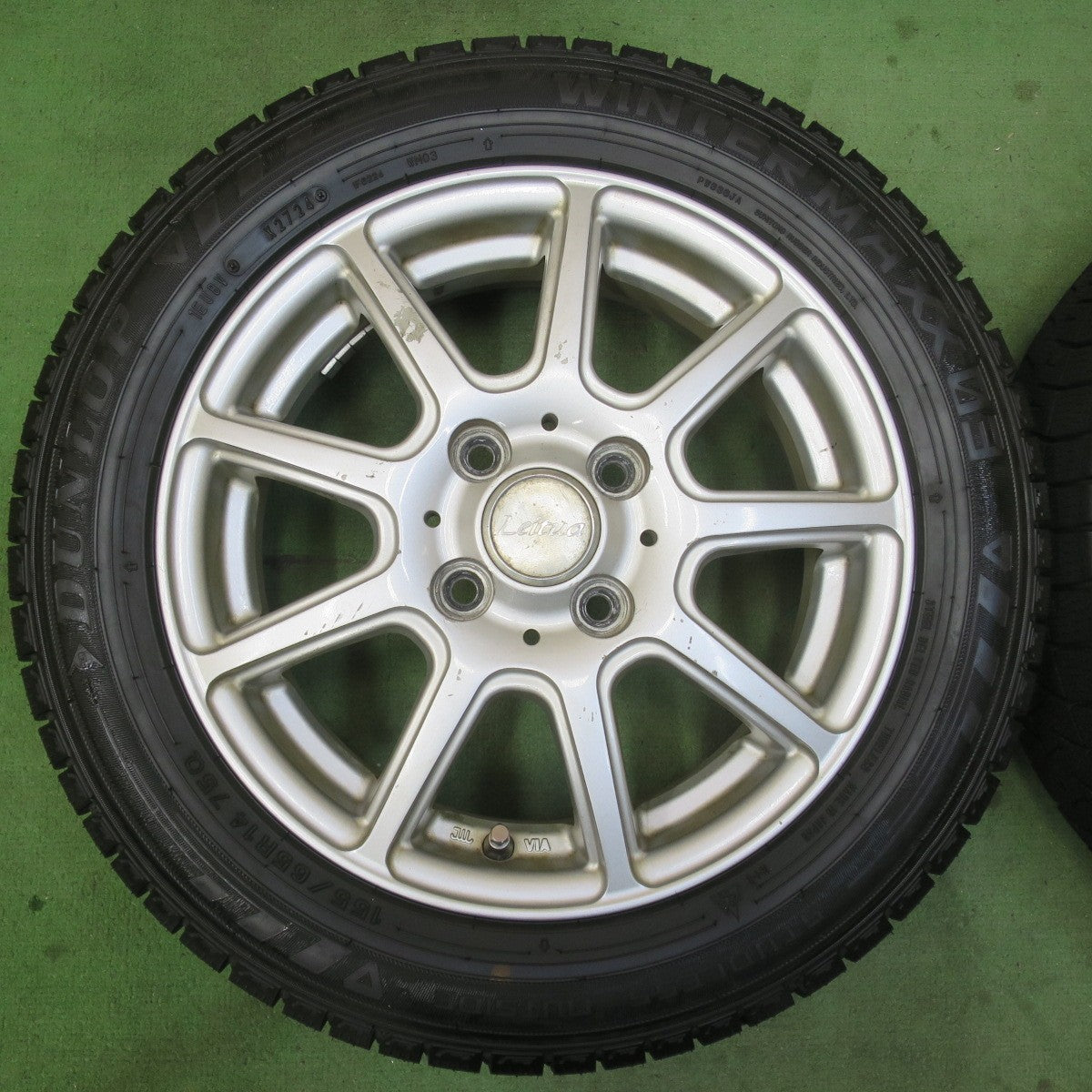 バリ溝！24年！ほぼ10分★スタッドレス 155/65R14 ダンロップ ウインターマックス 03 Leitua 社外 アルミ WM03 14インチ PCD100/4H★6021706イス