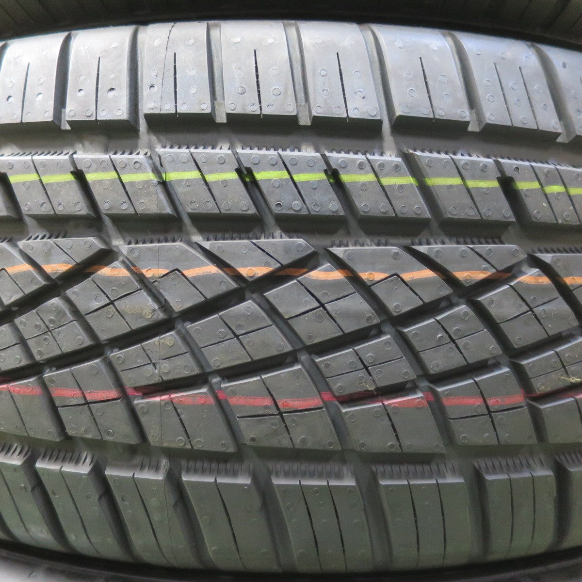 未使用！22年★235/60R18 コンチネンタル エクストリームコンタクト DWS06 プラス EXTREME CONTACT タイヤ 18インチ レクサス RX NX CR-V CX-7 等★6032703イノタ