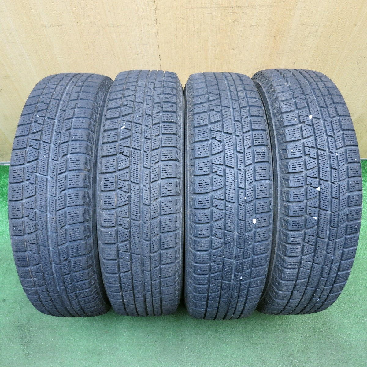4本価格◎スタッドレス 165/65R15 ヨコハマ アイスガード iG50 プラス STRANGER ストレンジャー 15インチ 軽サイズ タフト ハスラー 等 PCD100/4H◎6101007HAス