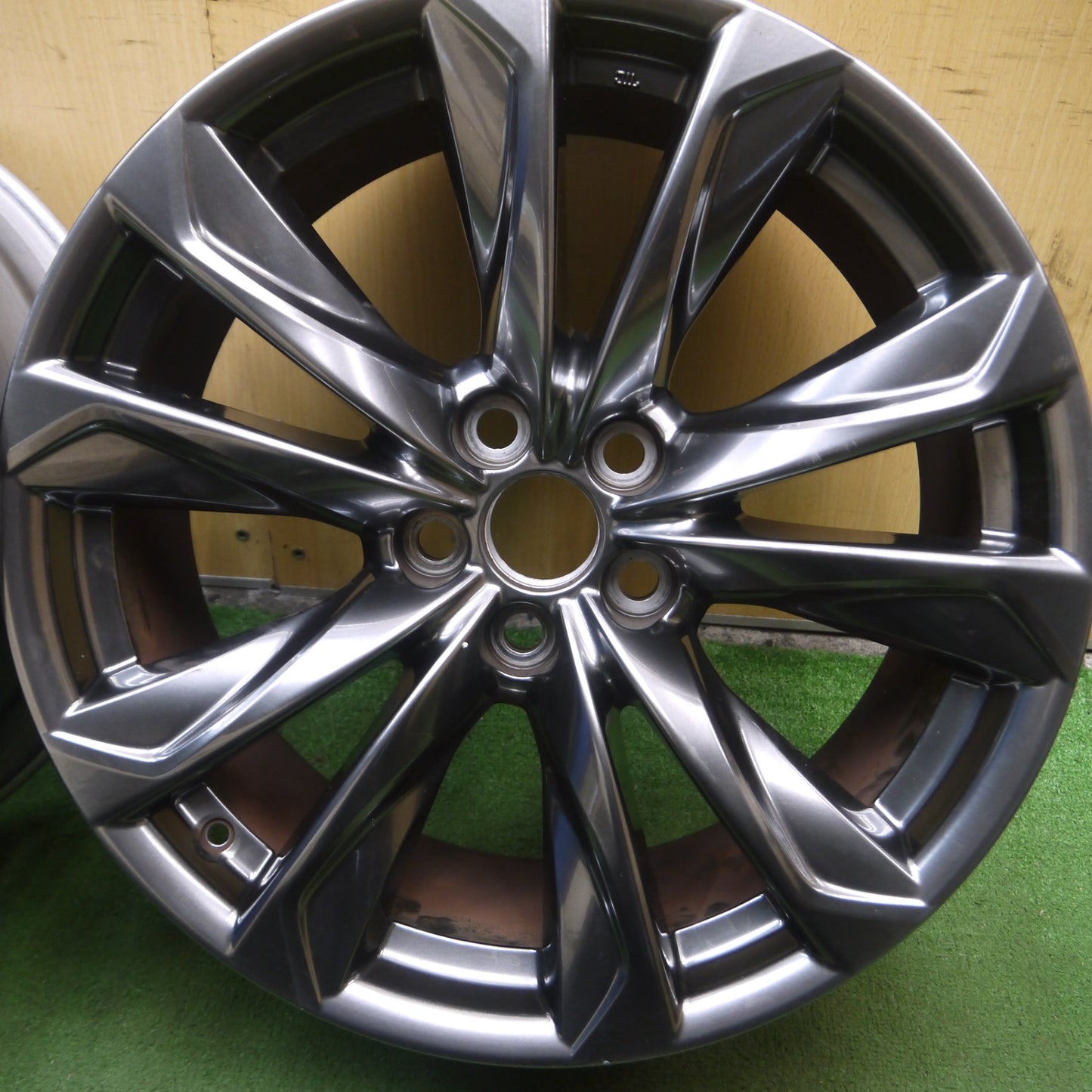 *送料無料* 新車外し★レクサス LS500h Fスポーツ 純正 ホイール 20インチ 20×8.5J 9.5J PCD120/5H★4042613Hホ