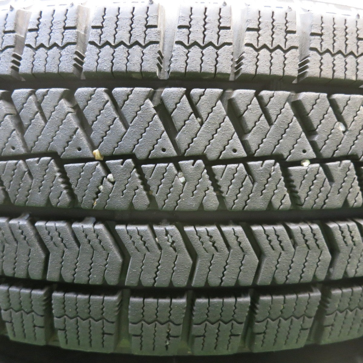 バリ溝！23年！8.5分★スタッドレス 165/65R14 ブリヂストン ブリザック VRX2 ravrion RS01 ラブリオン 14インチ PCD100/4H★6010802HAス