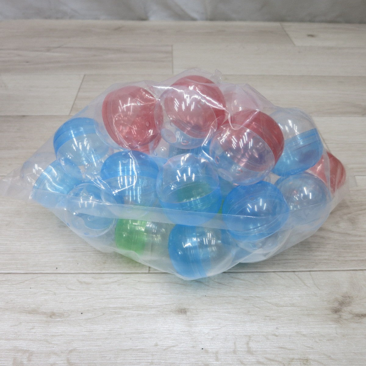 [送料無料] 未使用！付属品付き！カプセル多数◆BANDAI バンダイ ガシャポン マシン トライ 751293-2770690 ガチャポン ガチャガチャ カプセル 専用コイン◆