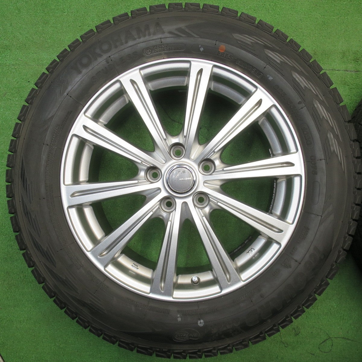 ほぼ未使用！キレイ★スタッドレス 225/65R17 ヨコハマ アイスガード G075 MiLLOUS PS ミルアス 17インチ PCD114.3/5H★6022509NJス