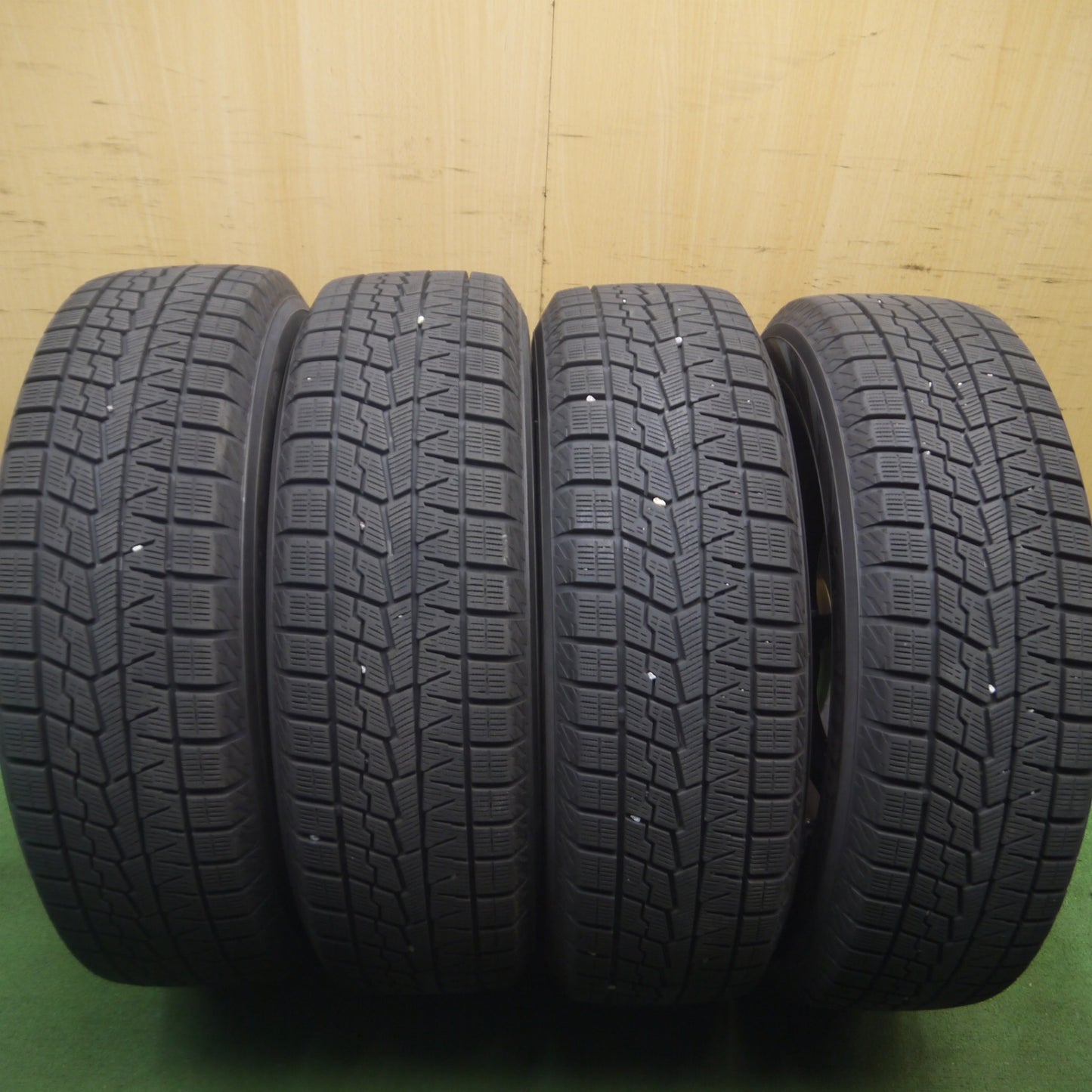 *送料無料* バリ溝！21年！キレイ！9.5分★ベンツ 純正 GLA GLB X247 純正 215/60R18 スタッドレス ヨコハマ アイスガード iG70 PCD112/5H★4052004Hス