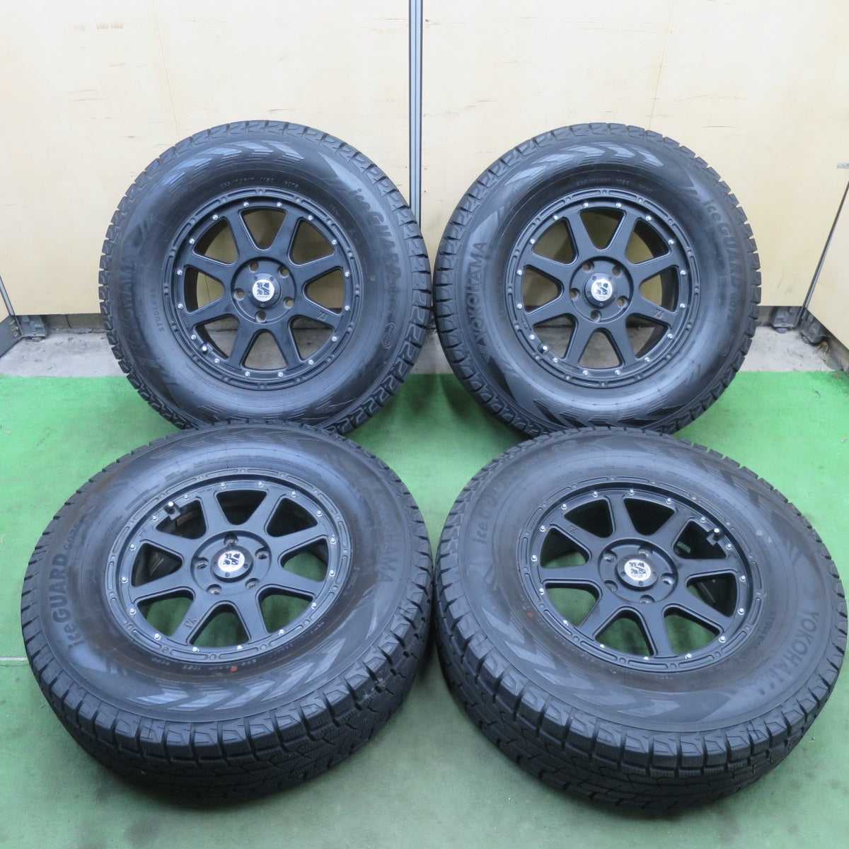バリ溝！24年！9.5分★ラングラー 等 XTREME-J XJ 265/70R17 スタッドレス ヨコハマ アイスガード G075 17インチ エクストリームJ PCD127/5H★6013108ナス