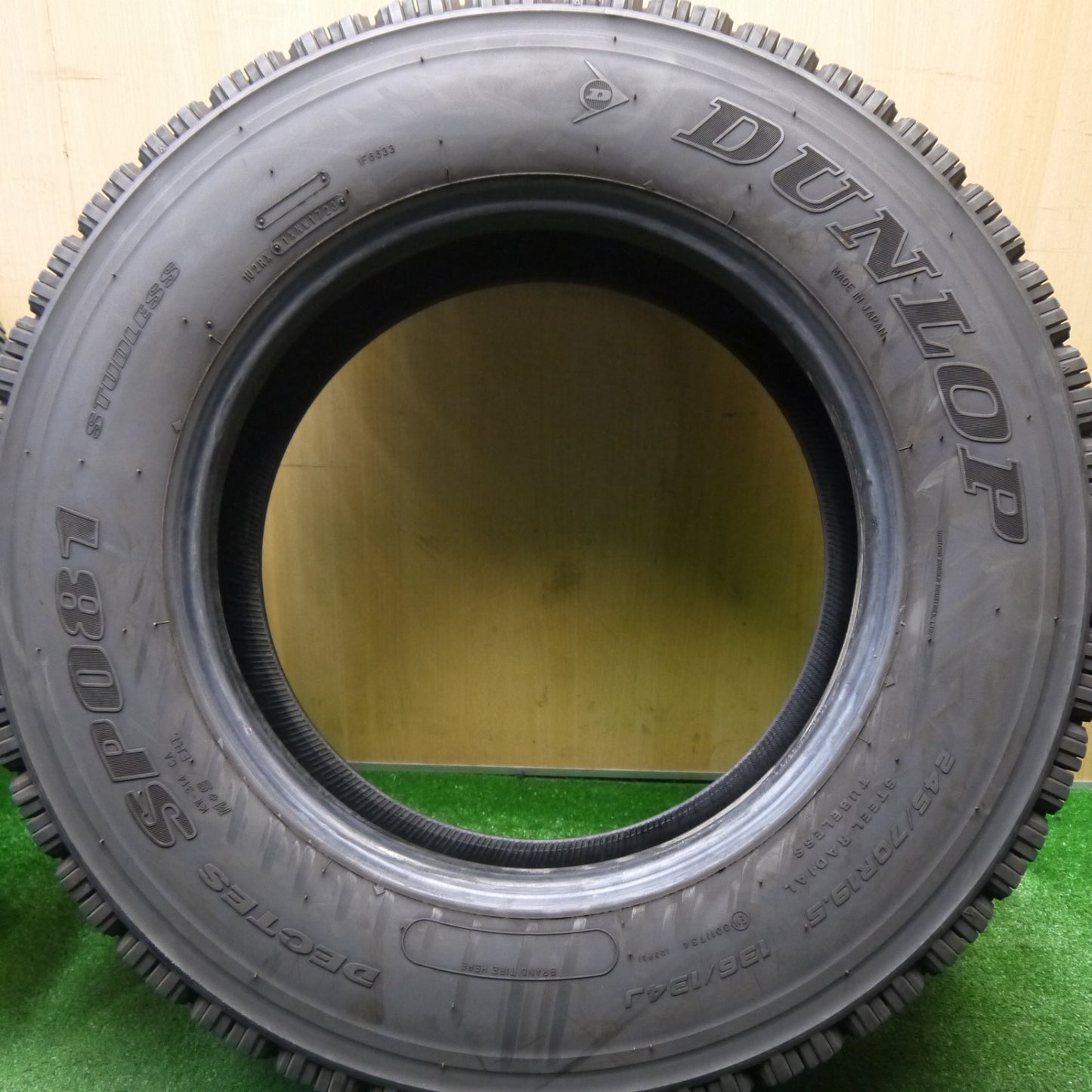 4本価格！24年★トラック タイヤ 245/70R19.5 136/134J スタッドレス ダンロップ デクテス SP081 DECTES 19.5インチ★5122304Hスタ
