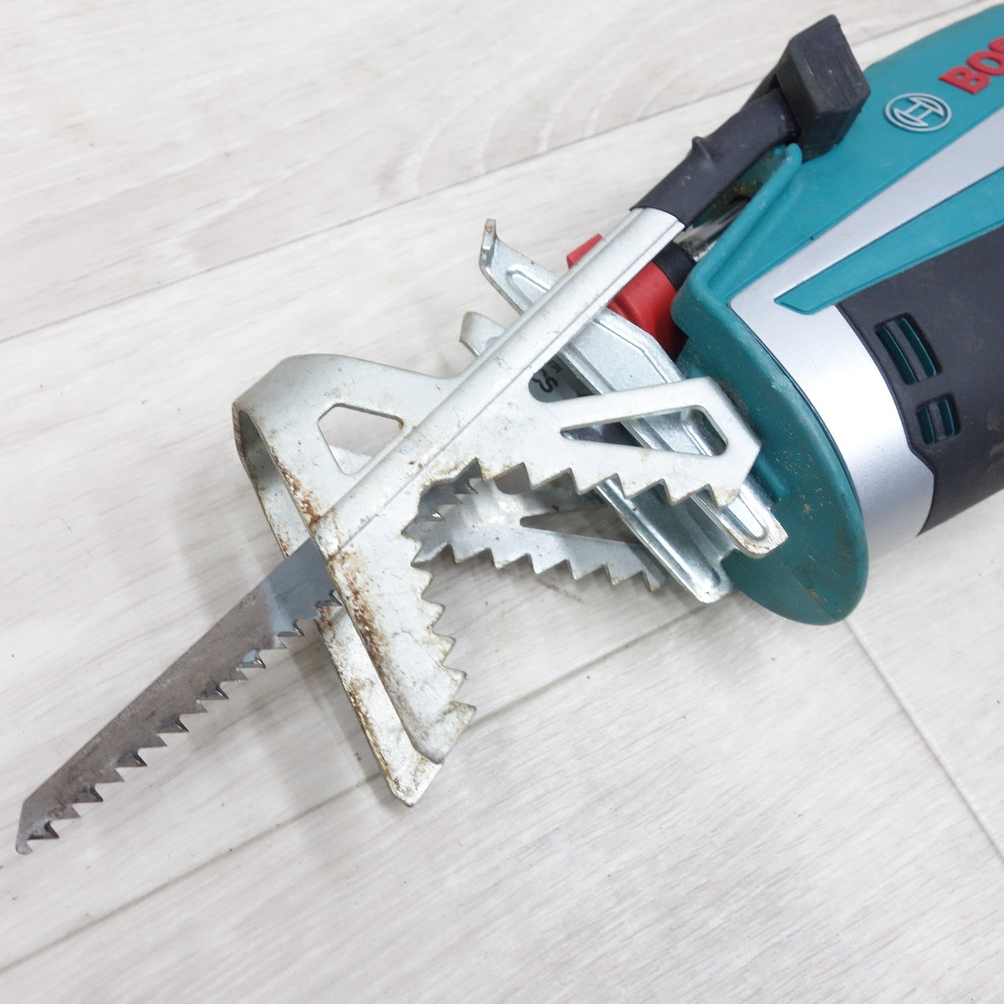 [送料無料] ◆BOSCH ボッシュ コードレス のこぎり ガーデンソー keo 電動 工具 切断機 ノコギリ ガーデンツール◆