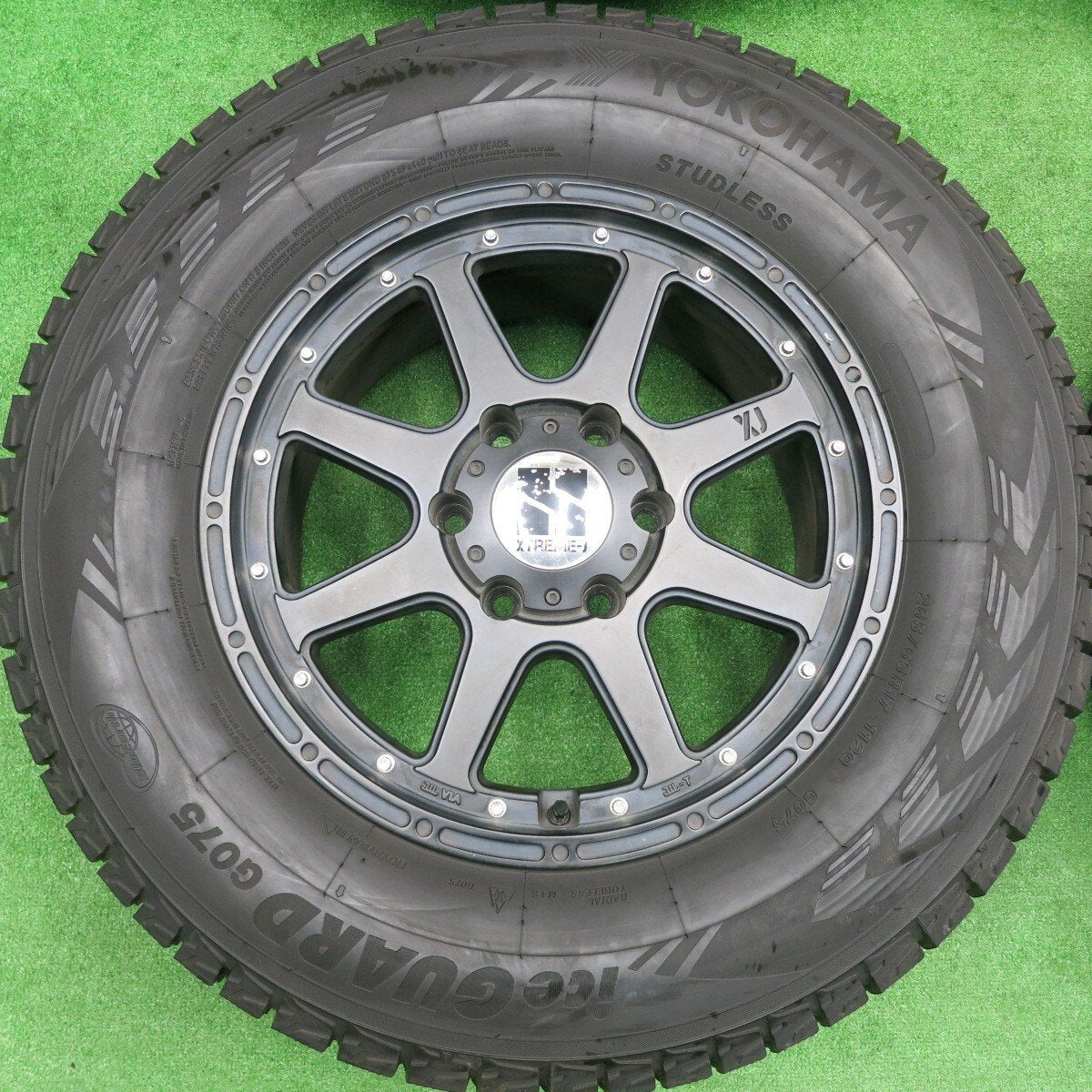 バリ溝！23年！キレイ！9.5分以上★スタッドレス XTREME-J 265/65R17 ヨコハマ アイスガード G075 XJ PCD139.7/6H★4100601HAス