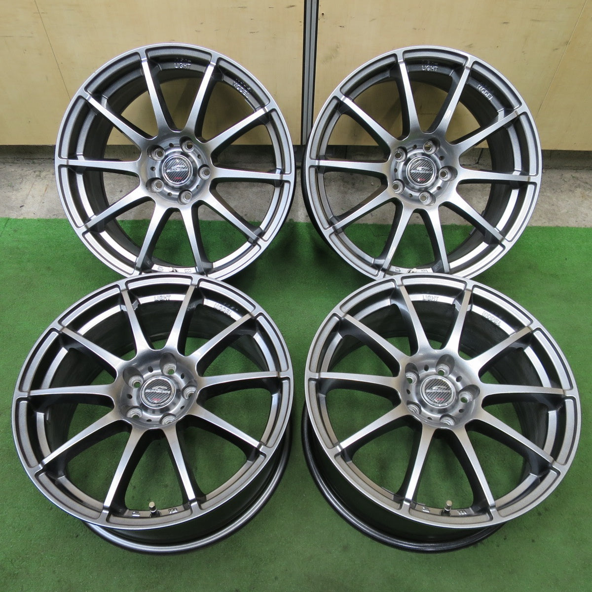 キレイ★SCHNEIDER ATECH 18インチ ホイール シュナイダー 18×8J PCD114.3/5H★6022101NGホ