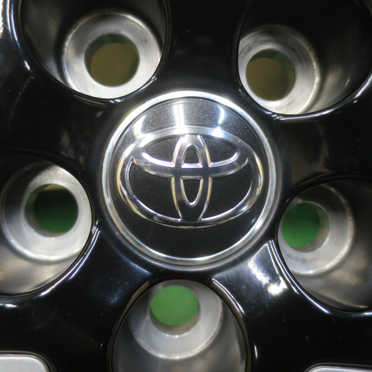 バリ溝！21年！キレイ！9分★トヨタ 50系 プリウス ツーリング 純正 215/45R17 ブリヂストン トランザ T002 セイバーリング SL201 17インチ PCD100/5H★5111209イノ