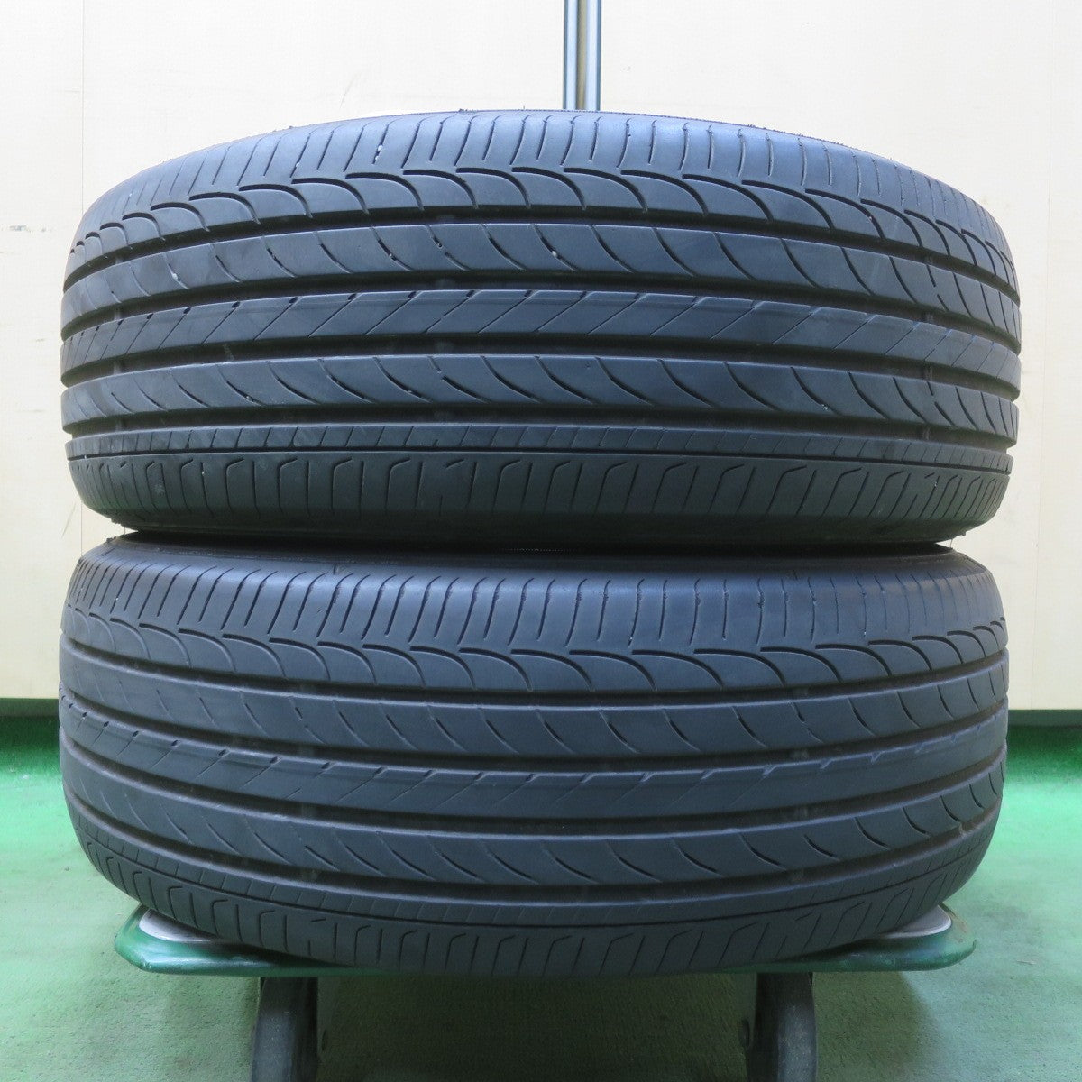 2本価格！23年★205/60R16 グッドイヤー EfficientGrip エフィシエントグリップ タイヤ 16インチ エスティマ ノア ヴォクシー プリウスα ステップワゴン 等★6040401イノタ