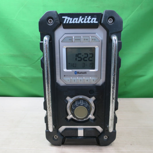 [送料無料] ☆マキタ 充電式 ラジオ MR106 Bluetooth搭載 makita コードレス 現場 作業 キャンプ 工事 等 本体のみ☆