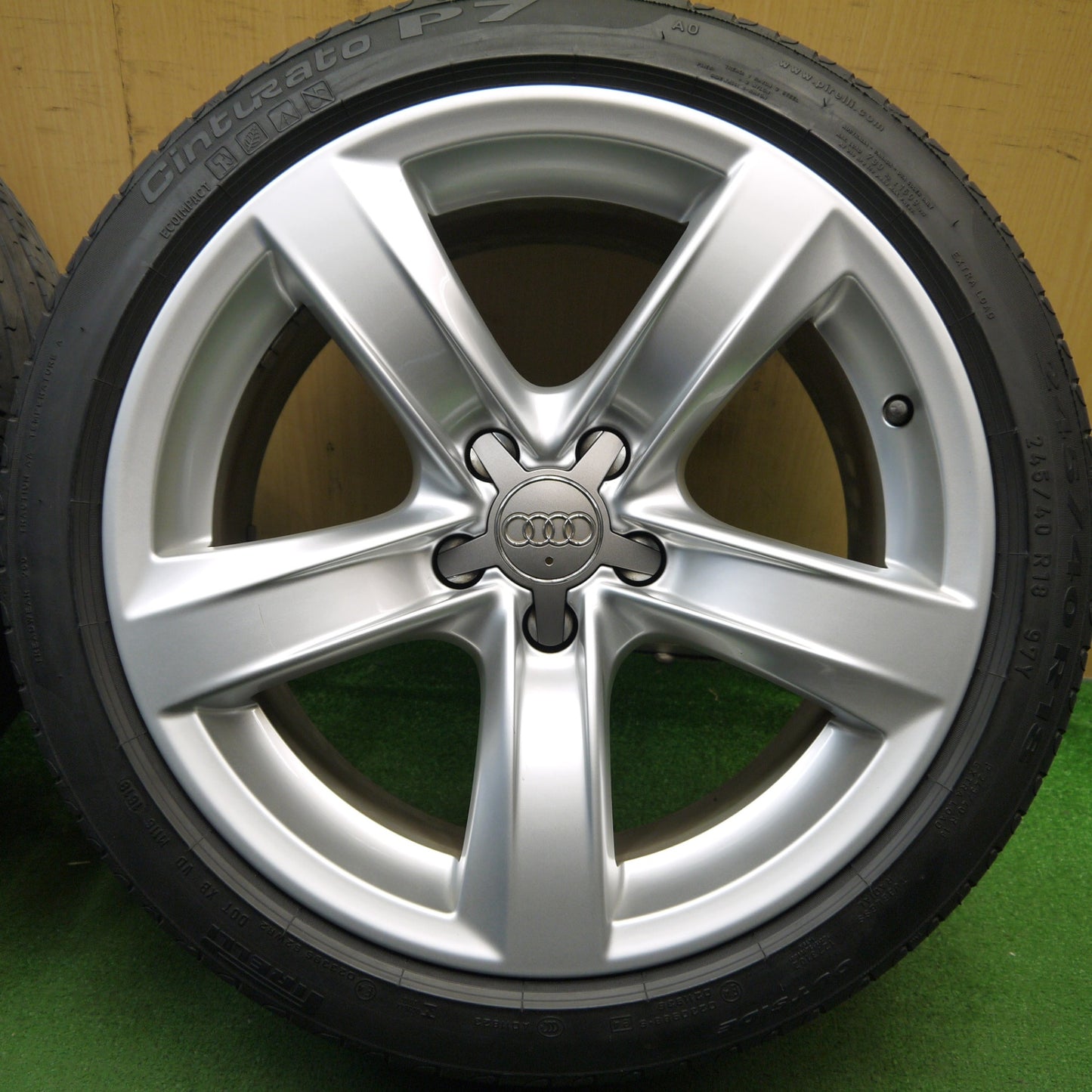 4本価格★アウディ A5 スポーツバック 純正 245/40R18 ピレリ Cinturato P7 18インチ PCD112/5H★5042307Hノ
