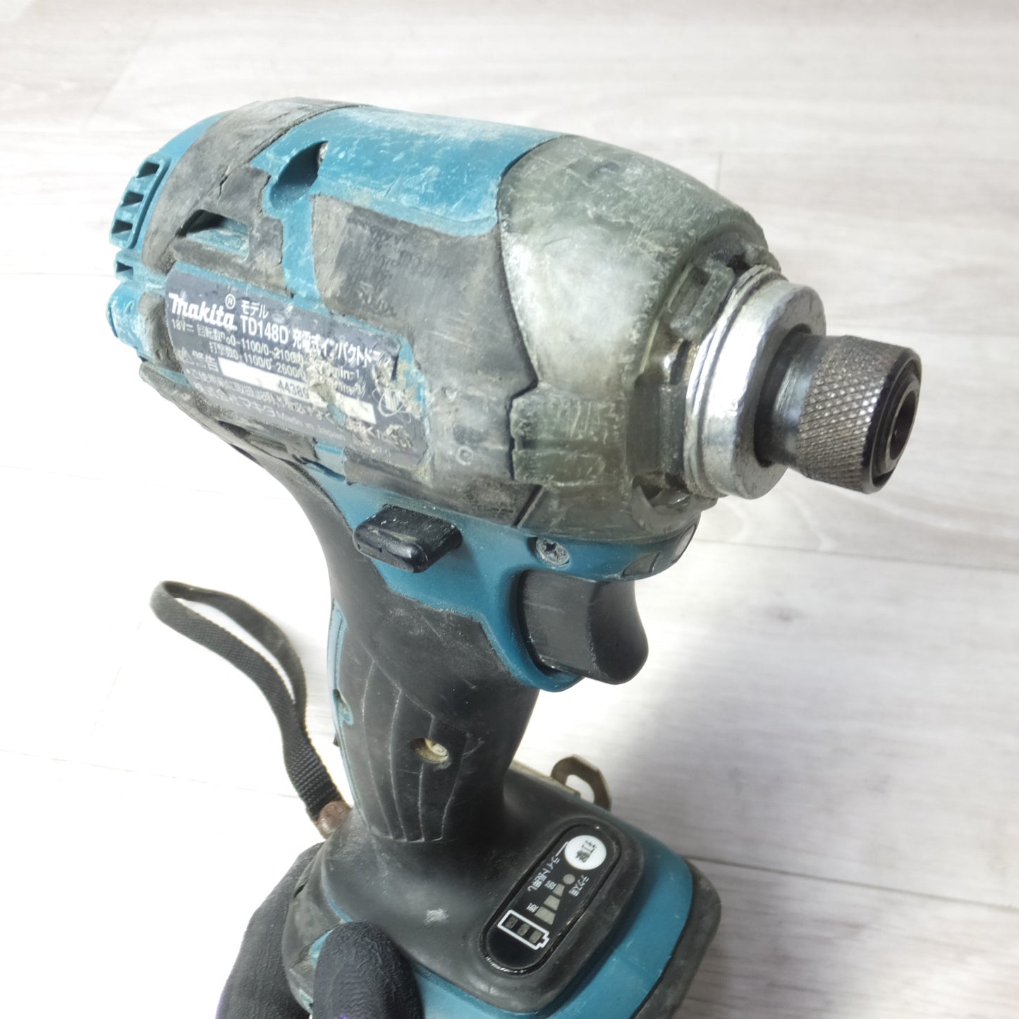 [送料無料] ◆makita マキタ 充電式インパクトドライバ TD148D 18V 電動工具 本体のみ◆