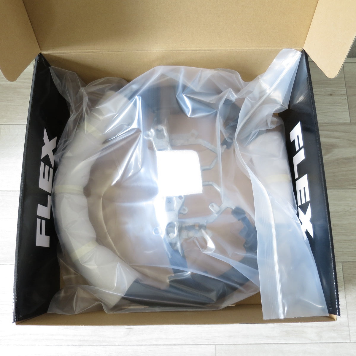 [送料無料] 未使用◇K'SPEC FLEX 200系 ハイエース ウッド コンビ ステアリング HNW01KKHBR 茶木目 フレックス 純正 エアバッグ 使用 設計◇