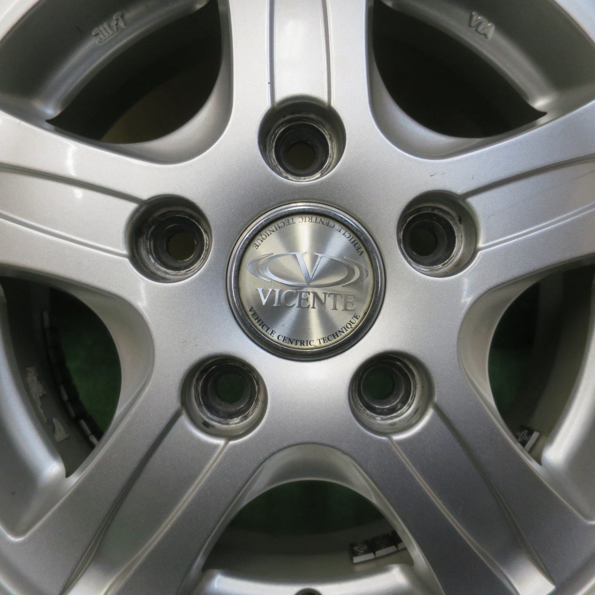 バリ溝！24年！9.5分★スタッドレス 165/80R13 94/93N ヨコハマ アイスガード iG91 VICENTE ビセンテ 13インチ PCD114.3/5H★6022115イス