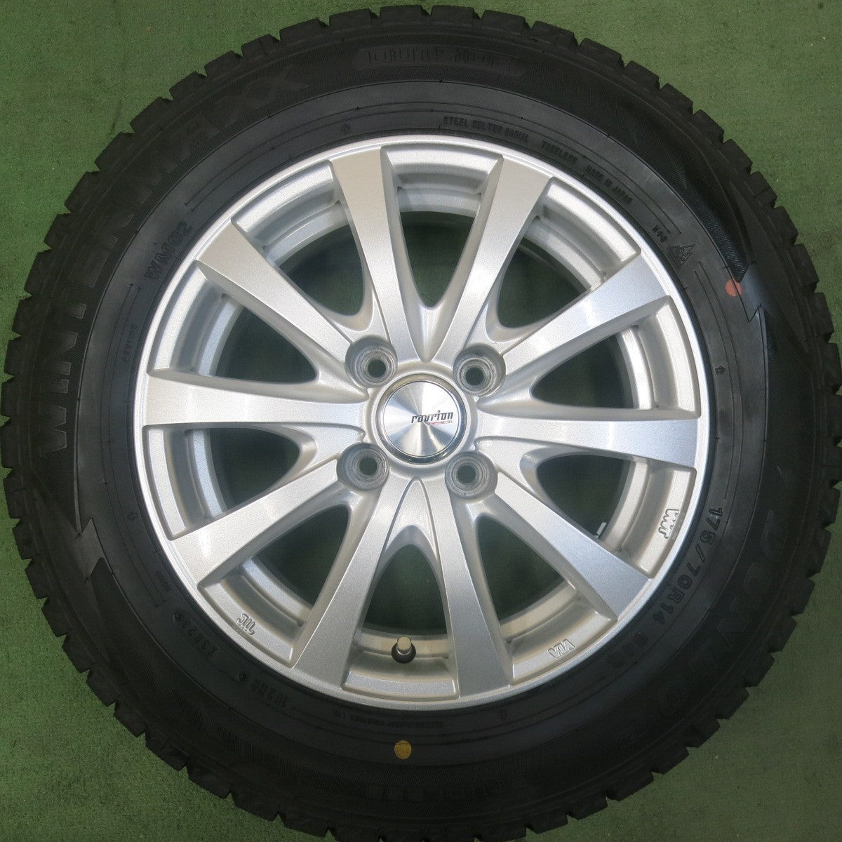 バリ溝！23年！9.5分★スタッドレス 175/70R14 ダンロップ ウインターマックス WM02 ravrion RS01 ラブリオン 14インチ PCD100/4H★5112506SKス