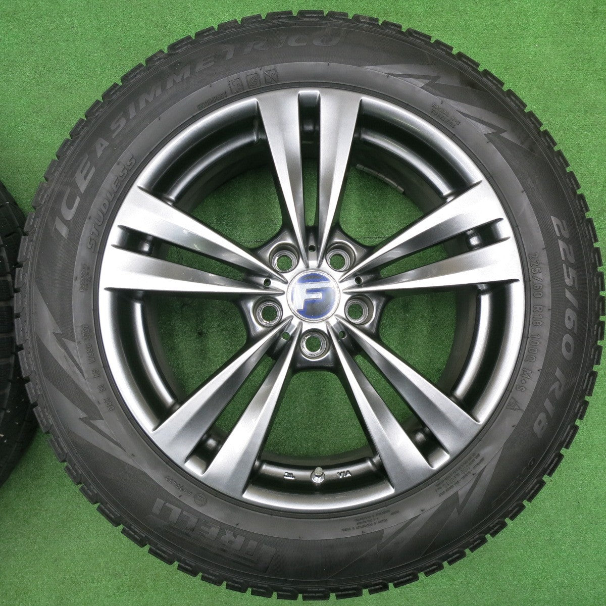 [送料無料] キレイ！21年★レアマイスター L-Fラウンジ 225/60R18 スタッドレス ピレリ アイスアシンメトリコ LEHRMEISTER PCD114.3/5H★4112207NJス