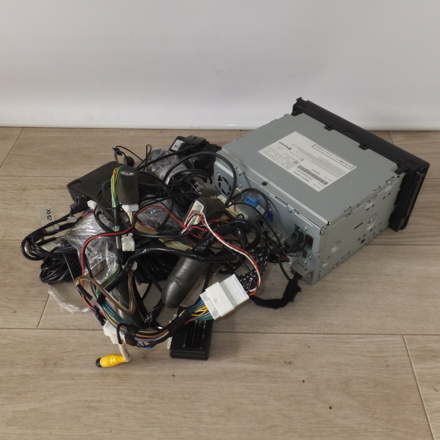 [送料無料] 現状品★パナソニック製 日産 純正 オリジナルナビゲーション B8260-7992H MM318D-W　連動ドライブレコーダー DJ4-D　セット[27]★