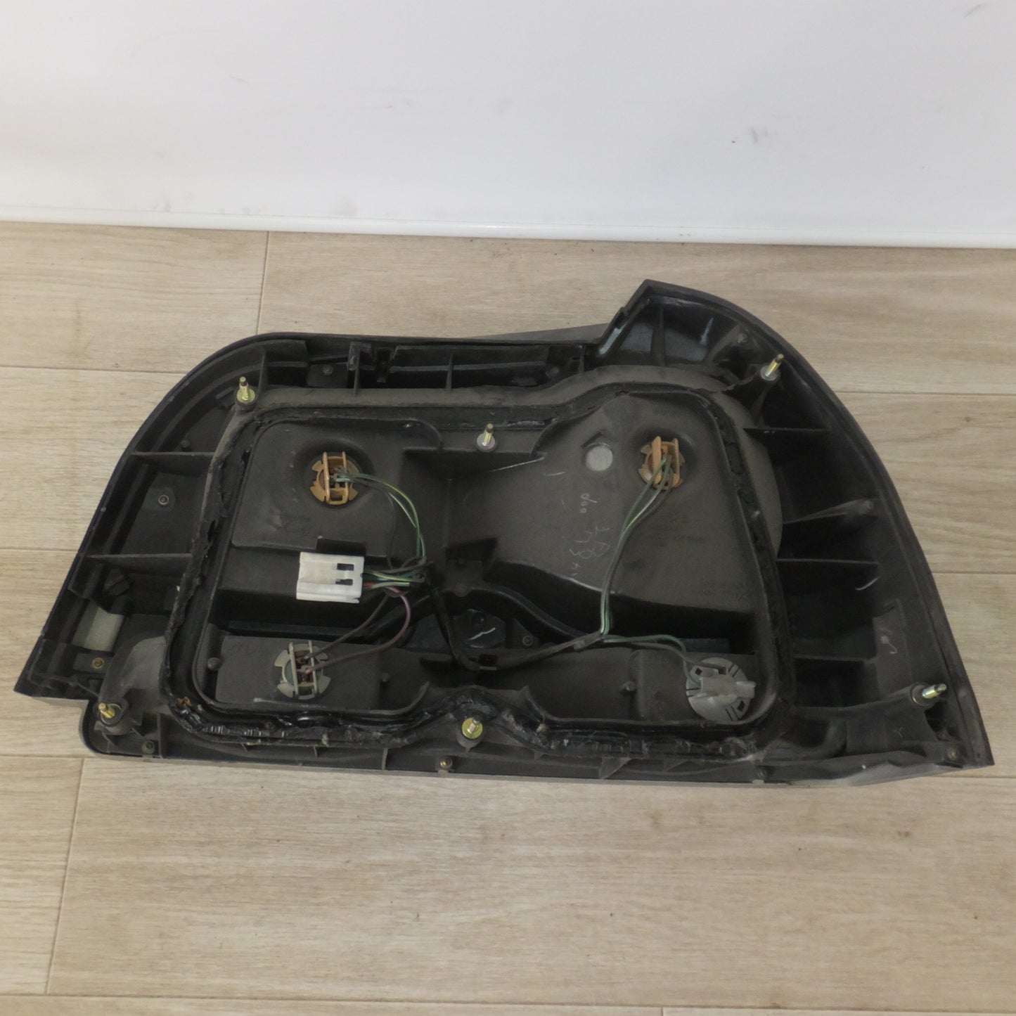 [送料無料] ★日産 NISSAN 純正 スカイライン ER34 テールライト KOITO 220-66260　KOITO 13-06701 左(12)★