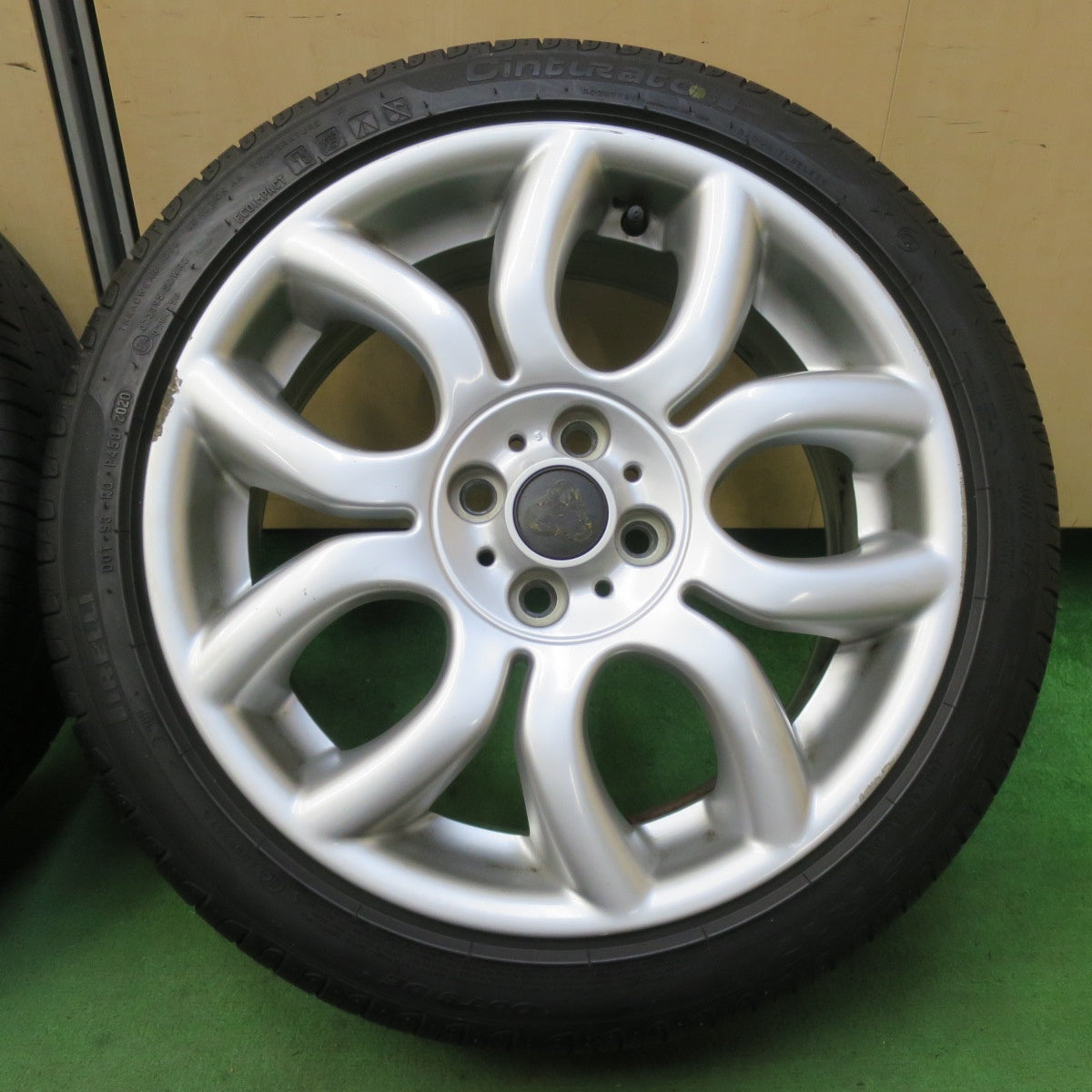 バリ溝！9分★ミニ クーパー S チェックメイト 純正 205/45R17 ピレリ Cinturato P7 ランフラット 17インチ PCD100/4H★5071703イノ
