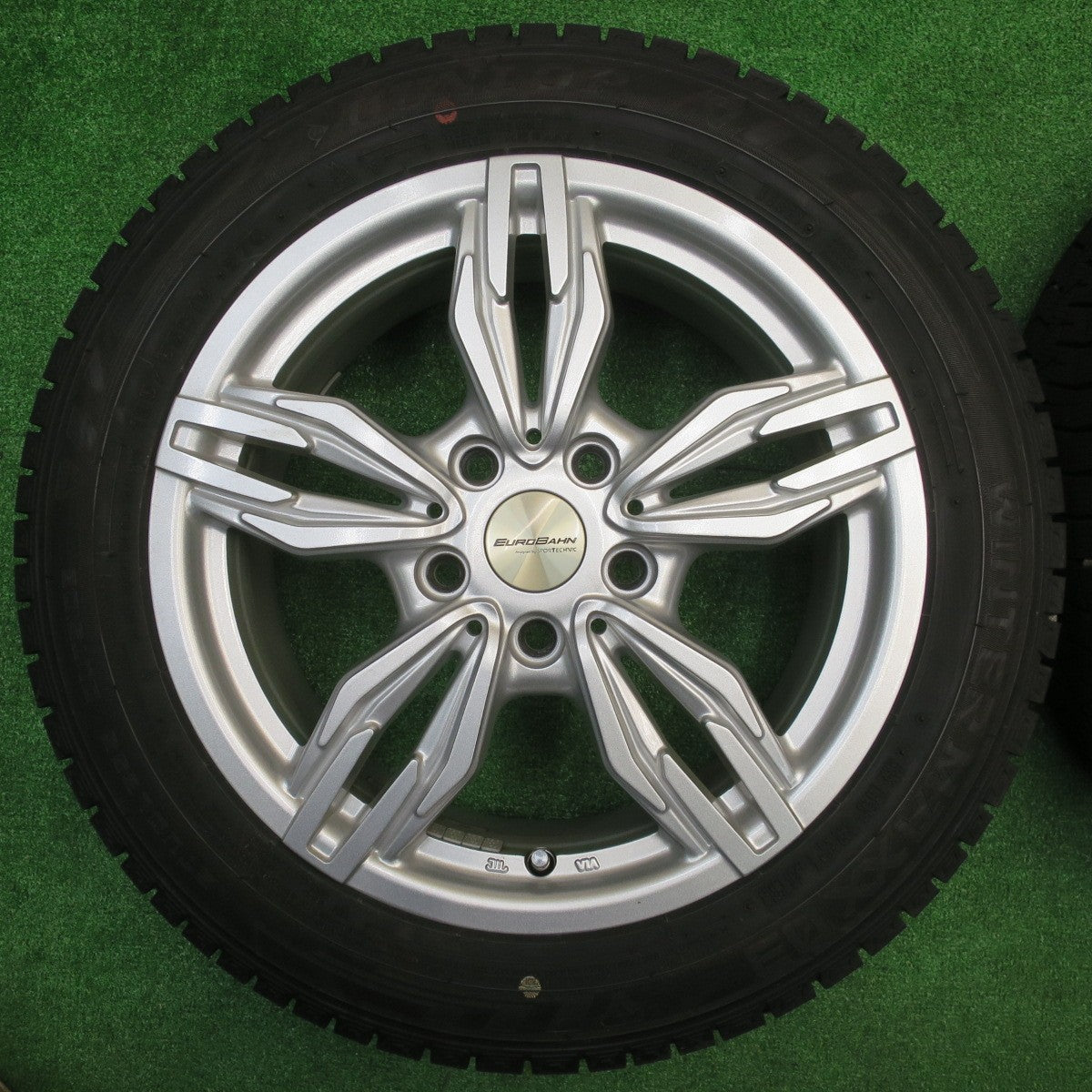 バリ溝！21年！キレイ！9.5分以上★BMW MINI 等 EUROBAHN SPORTECHNIC 195/55R16 スタッドレス ダンロップ ウインターマックス 03 16インチ PCD112/5H★5102202NJス
