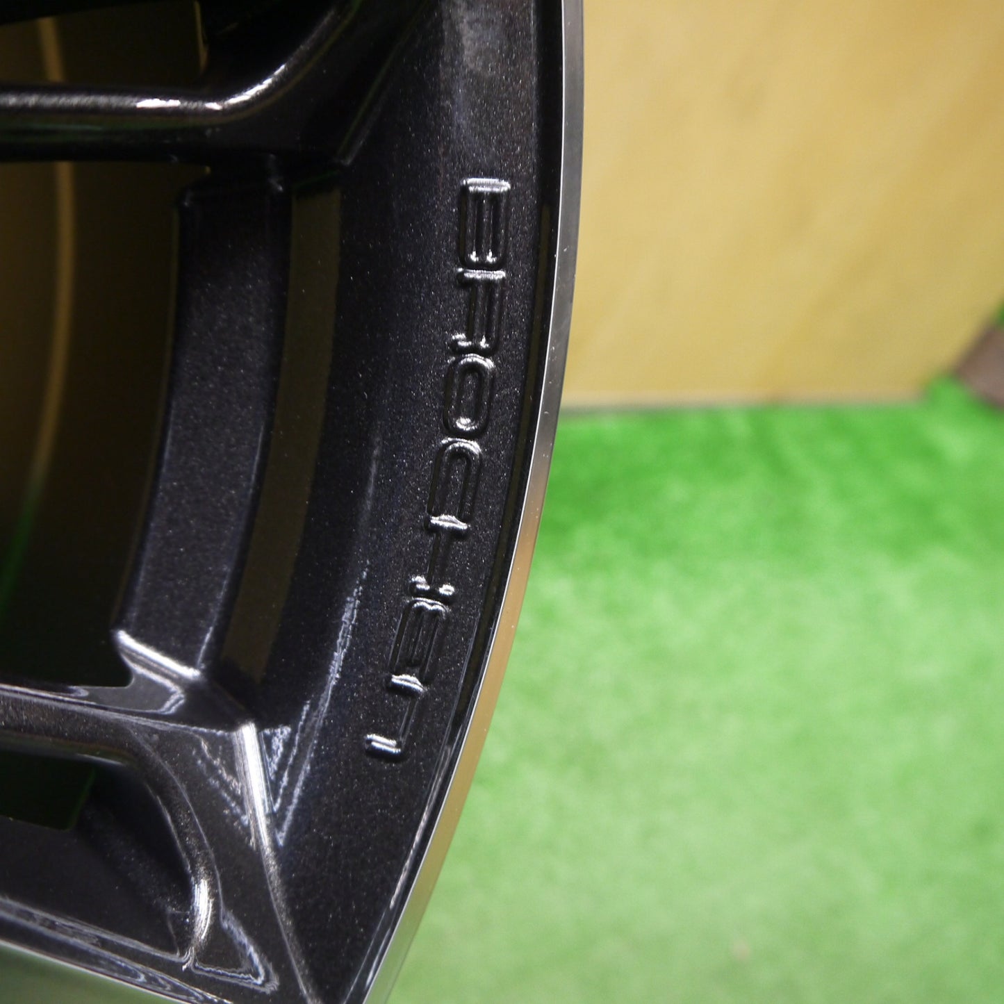 未使用！付属品付き！1本★BROCKEN LFM538 17インチ ホイール ブロッケン 17×7J PCD114.3/5H★5112514Hホ