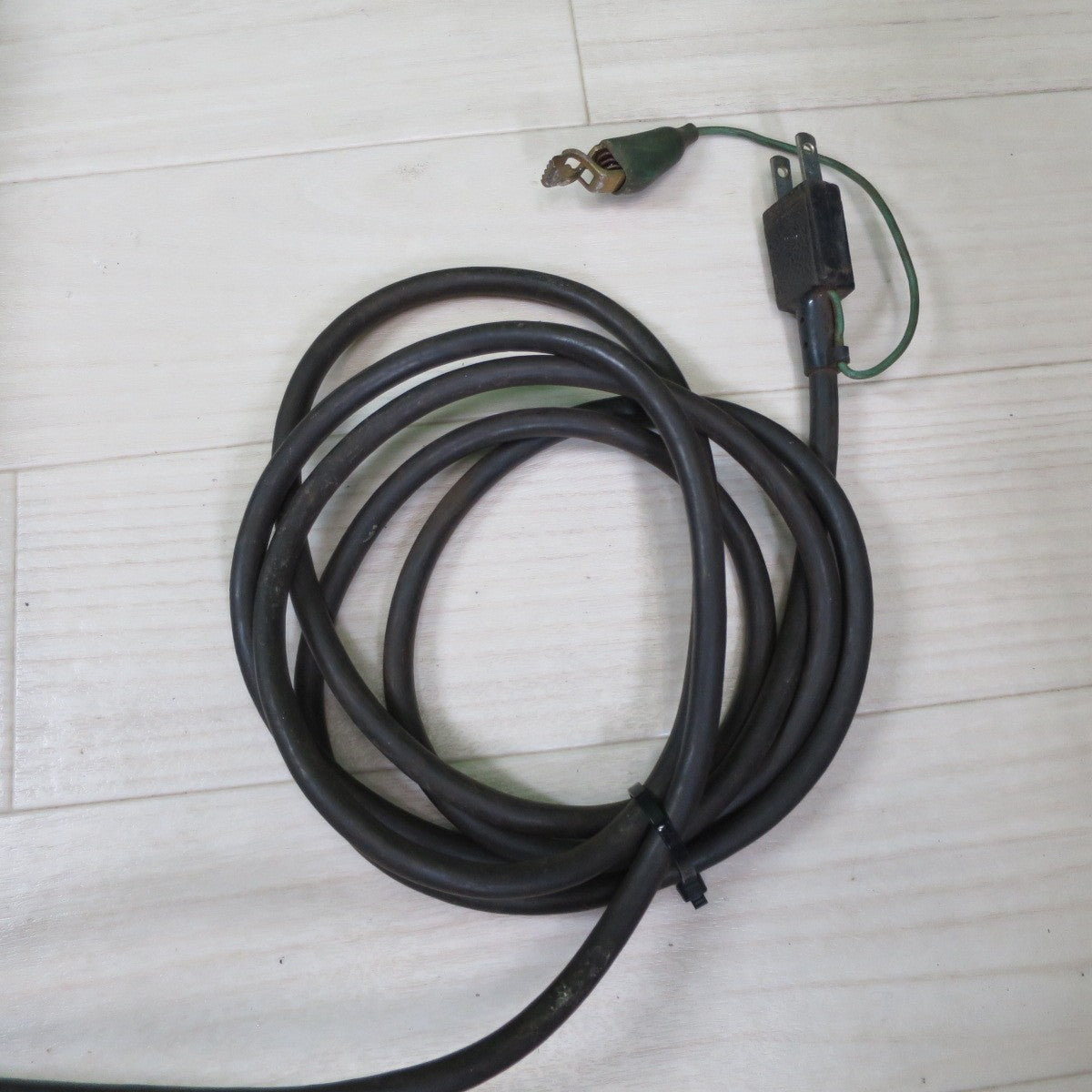 [送料無料] 付属品付き☆日立 32mm ハンド グラインダー LDU6 電動 工具 研摩 研磨 機 HITACHI 100V コード式②☆