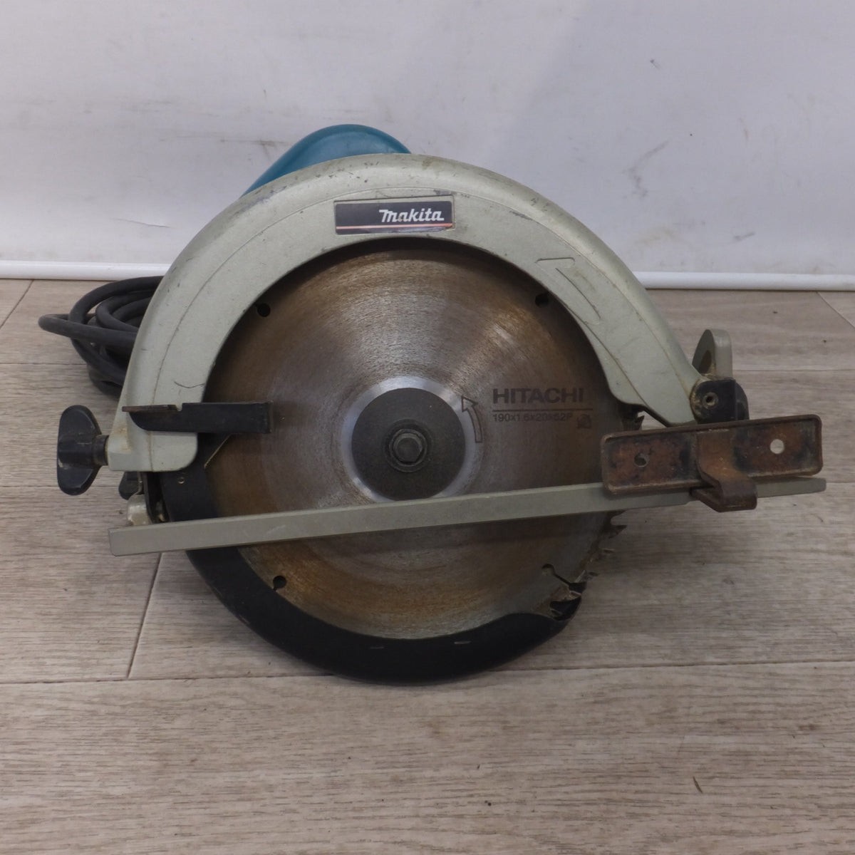 ★マキタ makita 7型マルノコ 5830BA　180～190mm　100V 11A 50-60Hz 1050W　木工用 超硬丸ノコ★