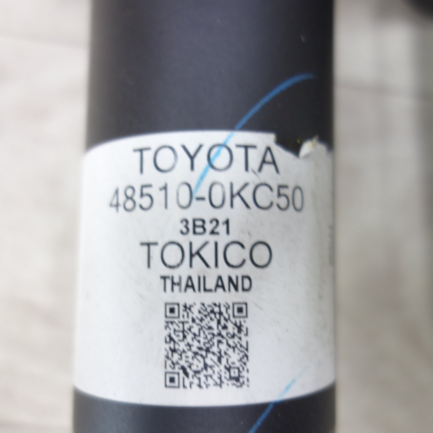 [送料無料] ◆トヨタ ハイラックス GUN125 純正 サスペンション 1台分 48541-0K490 48531-0KC30 48510-0KC50◆