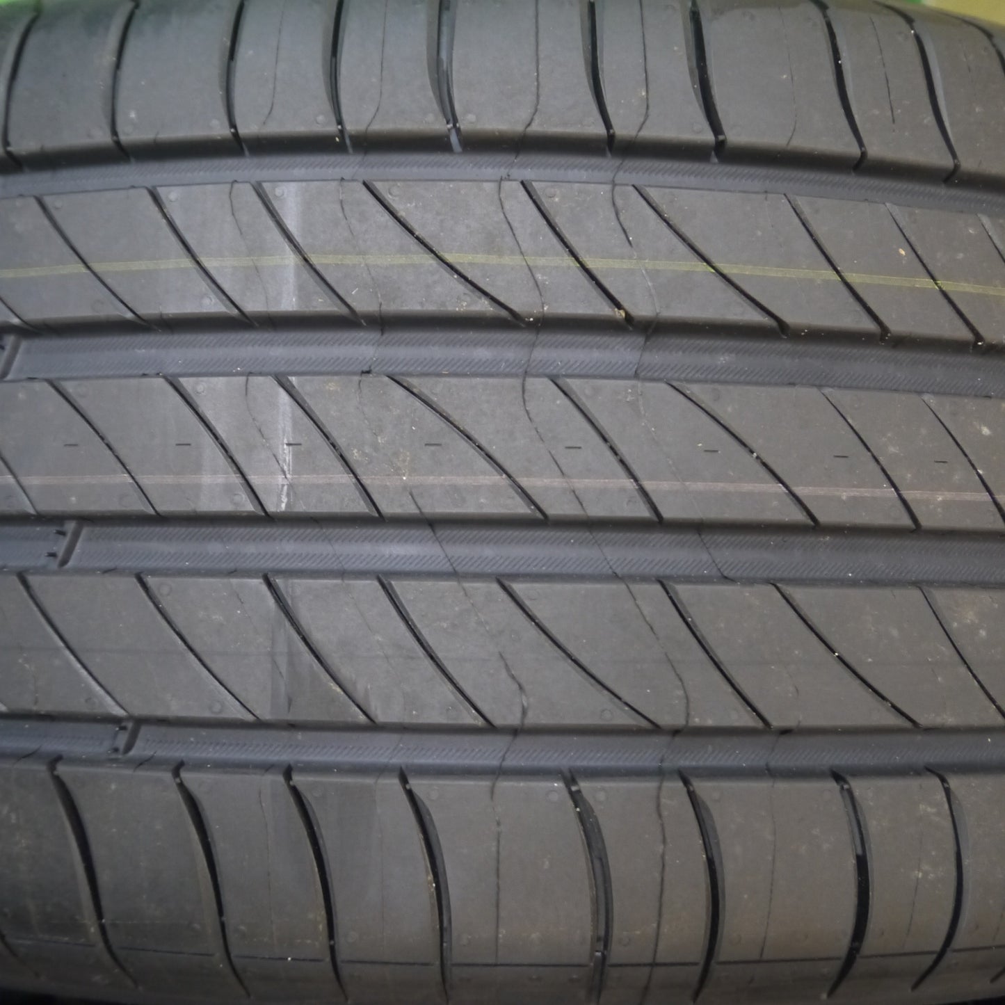 [送料無料] 新車外し！23年★レクサス LBX Cool 純正 ダークグレーメタリック+切削光輝 225/55R18 ミシュラン e・プライマシー PCD114.3/5H★4102506Hノ