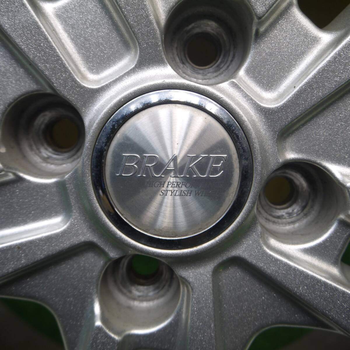 バリ溝！キレイ！9.5分以上★スタッドレス 175/65R15 オートバックス ノーストレック N3i BRAKE 15インチ PCD100/4H★4120209Hス