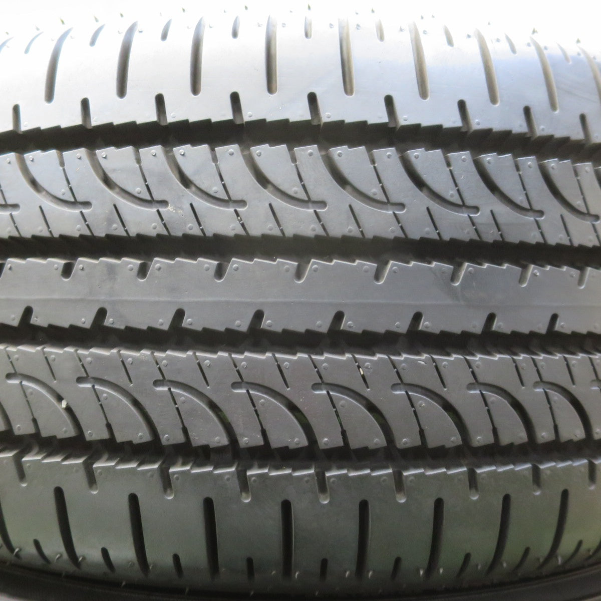 新車外し！23年◎三菱 デリカ D:5 シャモニー 純正 225/55R18 ヨコハマ ジオランダー SUV G055 G055E 18インチ PCD114.3/5H◎6070602イノ