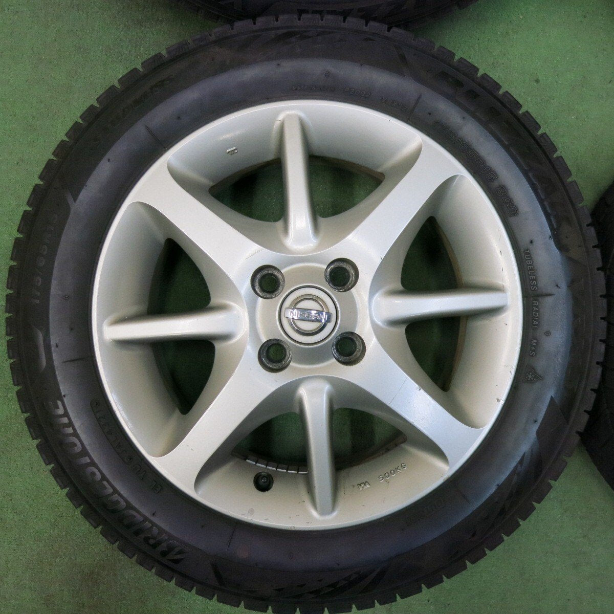 バリ溝！21年！8.5分★日産 K12 マーチ 純正 175/65R15 スタッドレス ブリヂストン ブリザック VRX3 15インチ PCD100/4H★5010812SYス