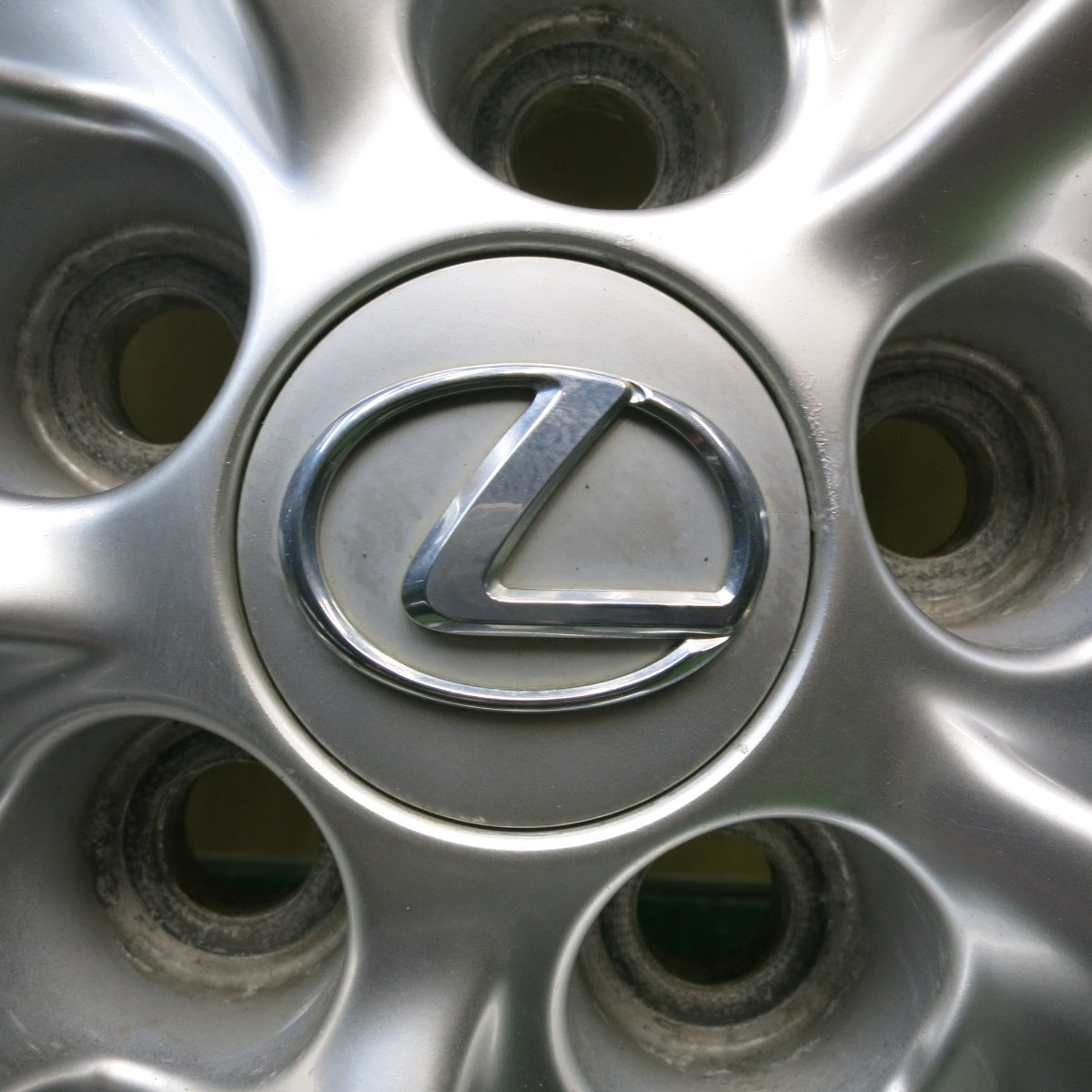 ほぼ未使用！24年★レクサス LS 純正 235/50R18 スタッドレス ケンダ KR36 アイステック ネオ 18インチ PCD120/5H★5121410HAス