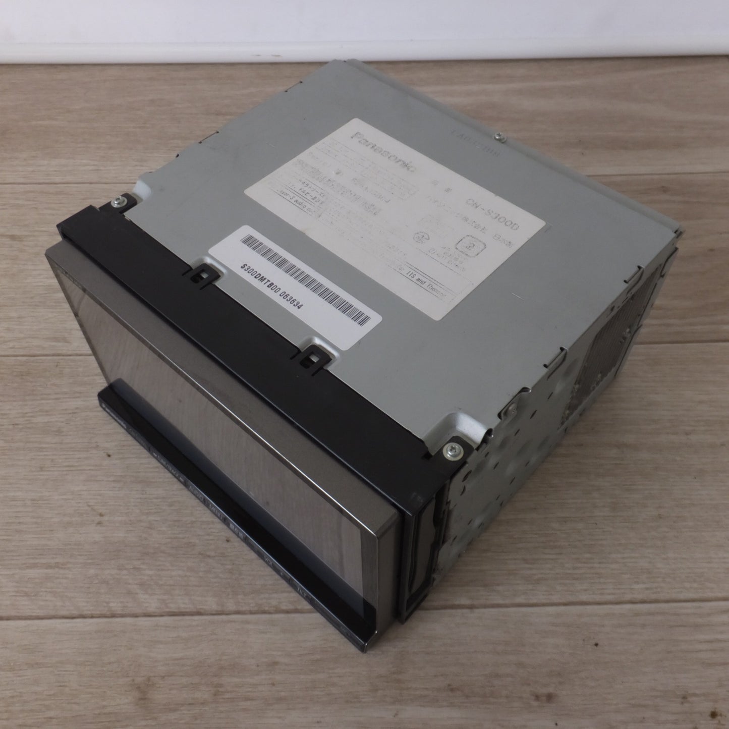 [送料無料] 現状品★パナソニック Panasonic SDカーナビステーション Strada CN-S300D[35]★