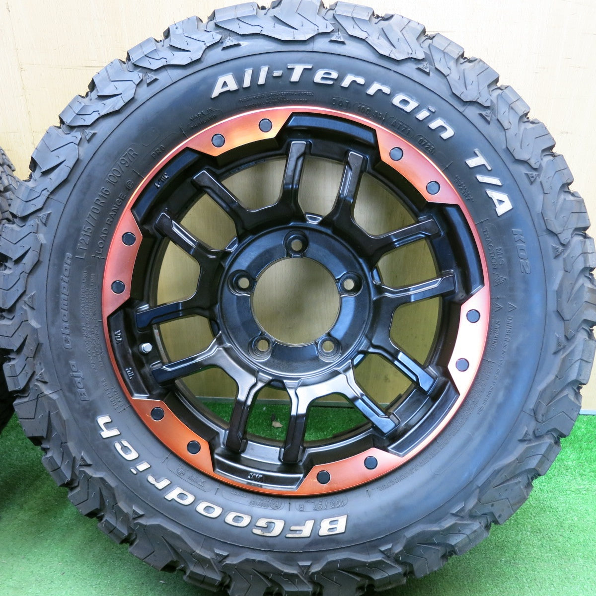 バリ溝！23年！キレイ！9.5分★215/70R16 100/97R BFグッドリッチ All-Terrain T/A KO2 B-LAGNUS FRD 社外 アルミ 16インチ PCD139.7/5H★6052803HAノ