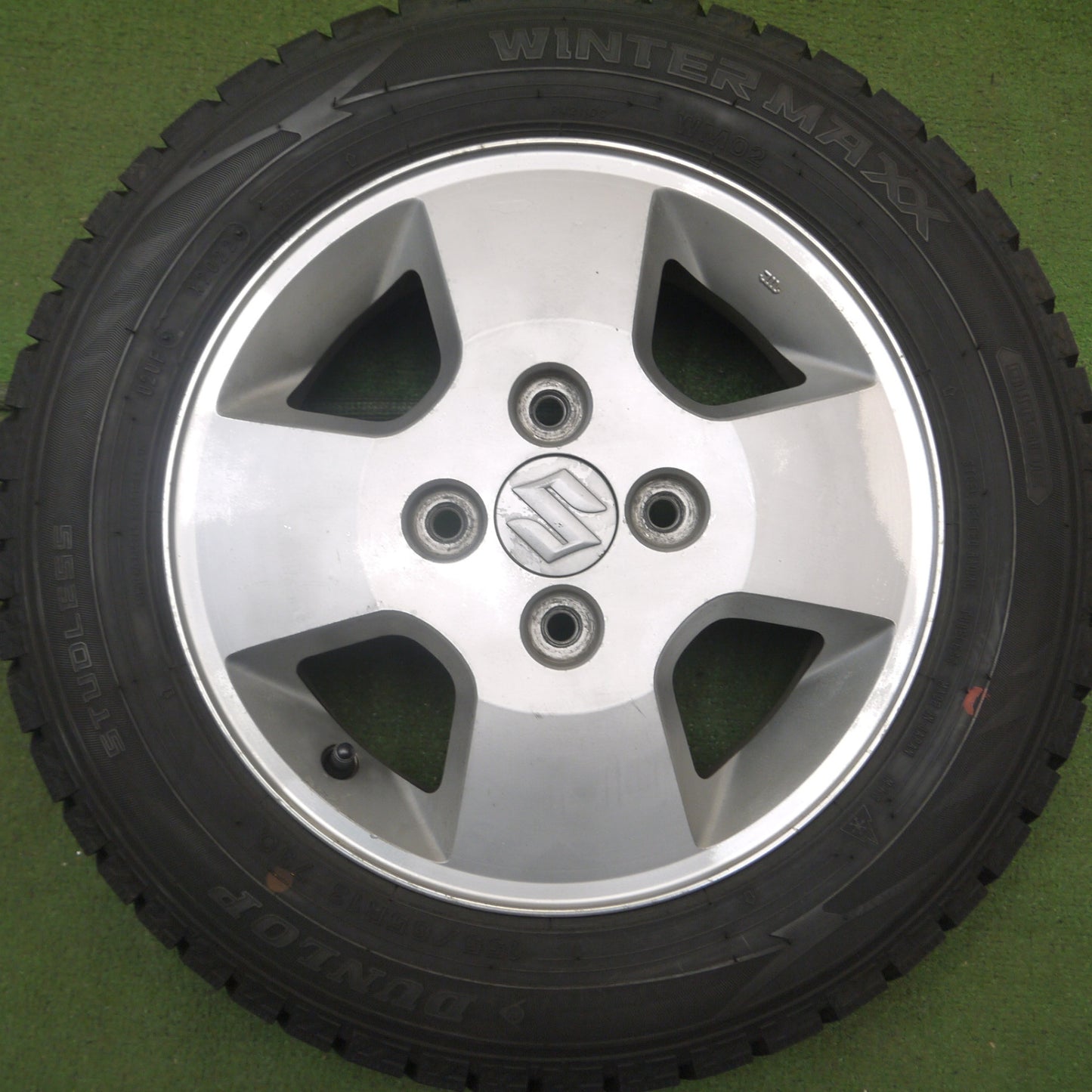 *送料無料* バリ溝！22年！ほぼ10分★スズキ ワゴンR 純正 155/65R13 スタッドレス ダンロップ ウインターマックス WM02 13インチ PCD100/4H★4052001Hス