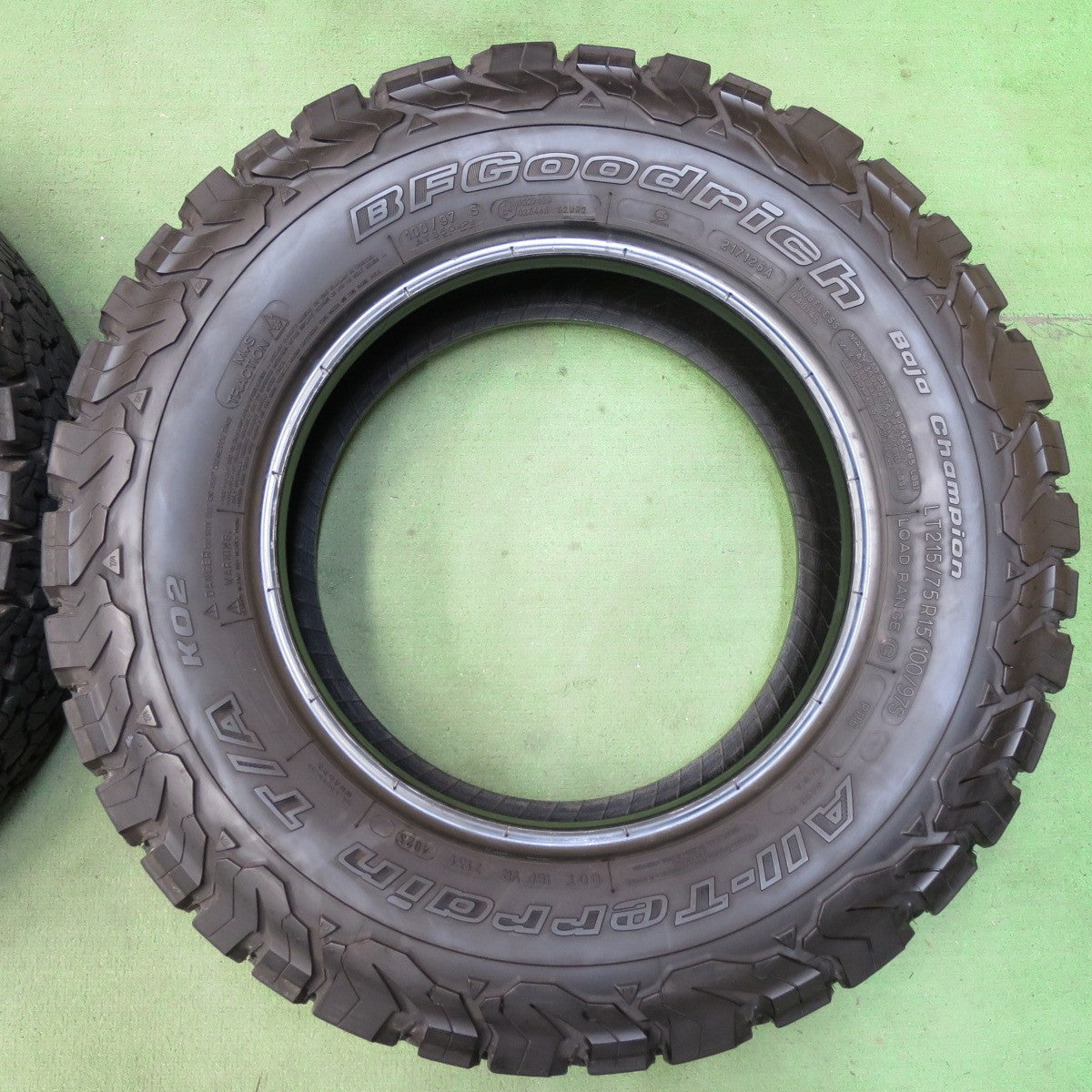 バリ溝！23年！9.5分★215/75R15 100/97S BFグッドリッチ All-Terrain T/A KO2 タイヤ 15インチ ジムニー シエラ 等★5072403イノタ