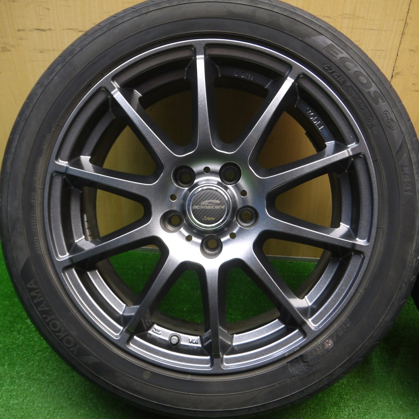 [送料無料] キレイ★215/50R17 ヨコハマ エコス ES31 SCHNEIDER ATECH シュナイダー 17インチ PCD114.3/5H★5011508Hノ