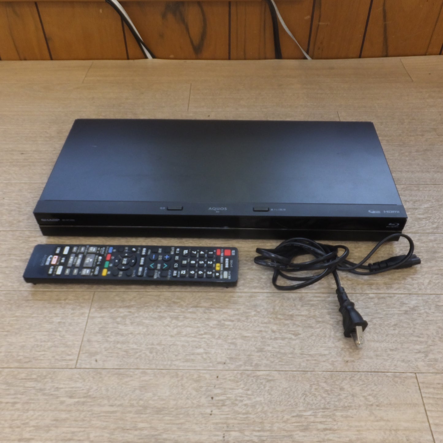 [送料無料] 現状品★シャープ SHARP 2018年製 ブルーレイディスクレコーダー BD-NT1200　100V 50/60Hz★
