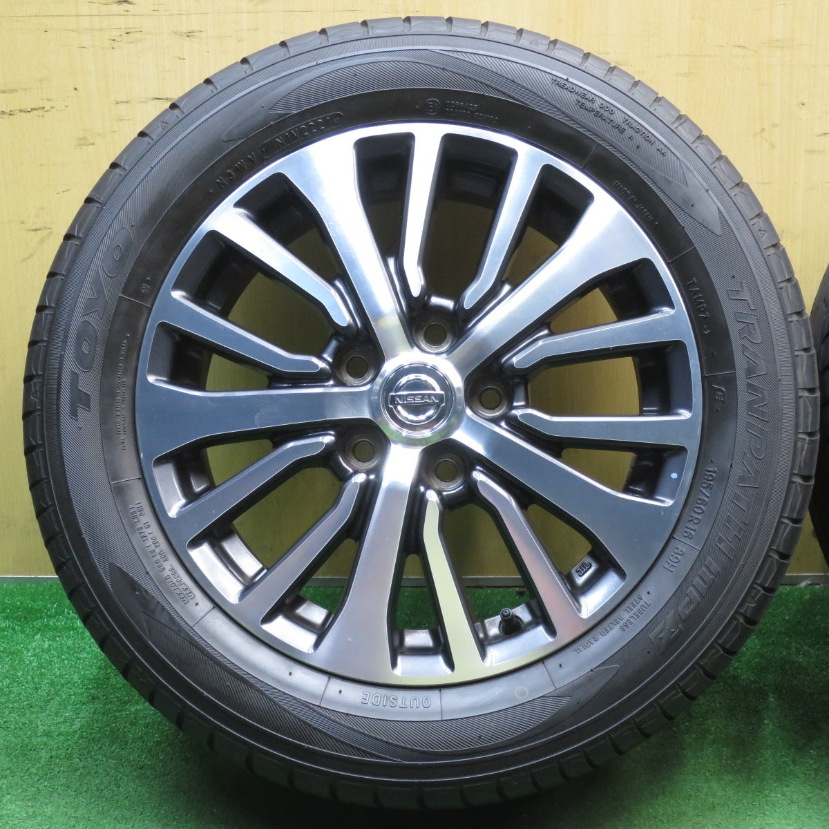 バリ溝！21年！9分★日産 C26 セレナ ハイウェイスター 純正 195/60R16 トーヨー トランパス MPZ 16インチ PCD114.3/5H★5062301NJノ