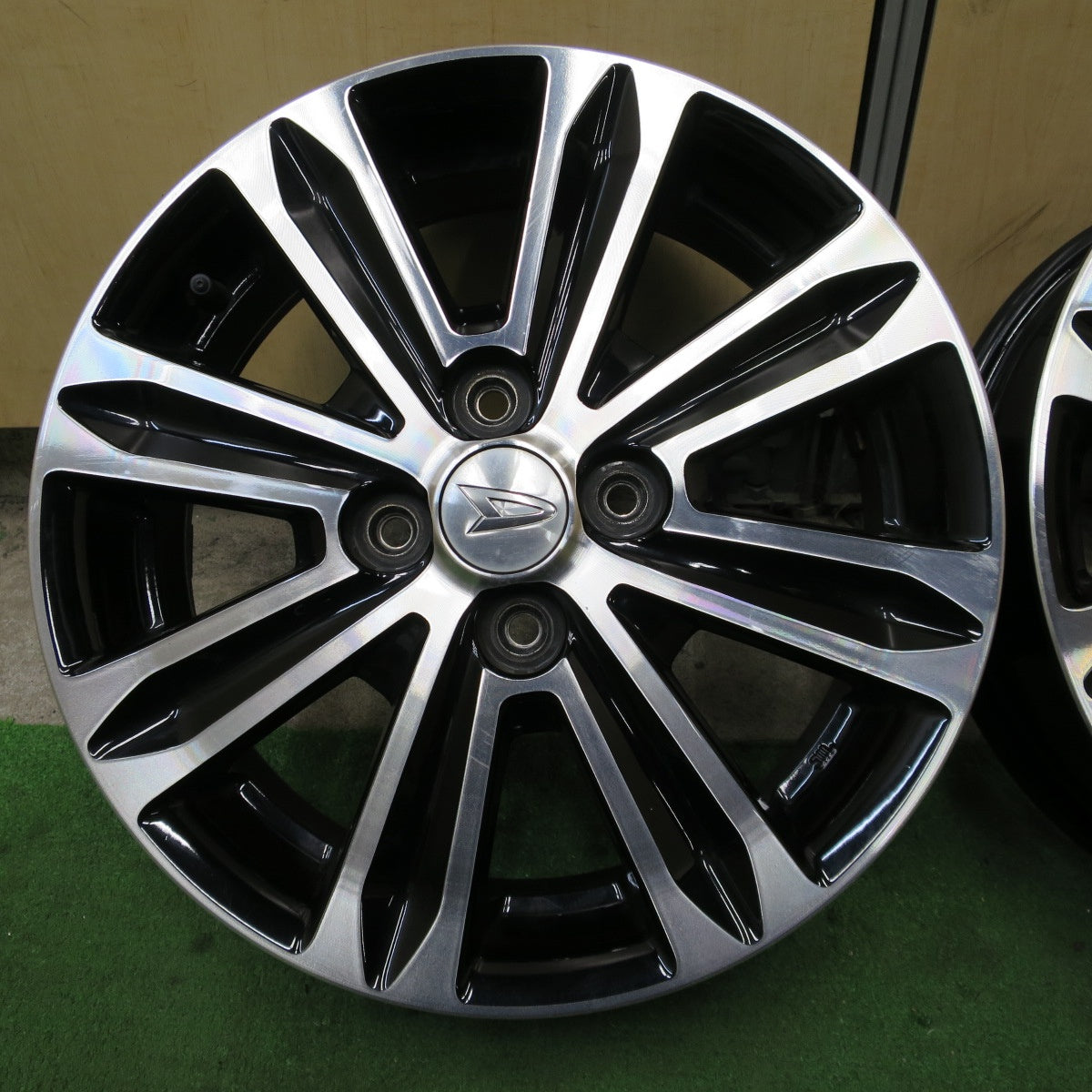 4本価格★ダイハツ タント カスタム 純正 ホイール 15インチ 15×4.5J PCD100/4H★6031604NGホ