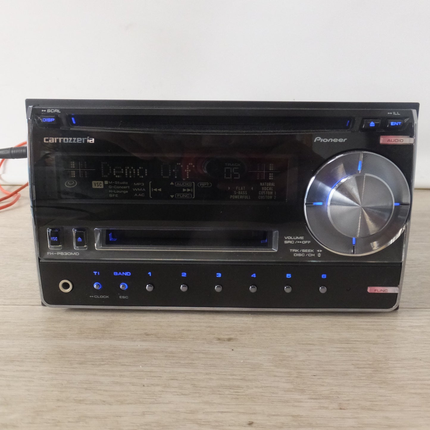 [送料無料] ★カロッツェリア carrozzeria MD/CD/チューナー WMA/MP3/AAC/WAV対応メインユニット FH-P530MD-B(1)★