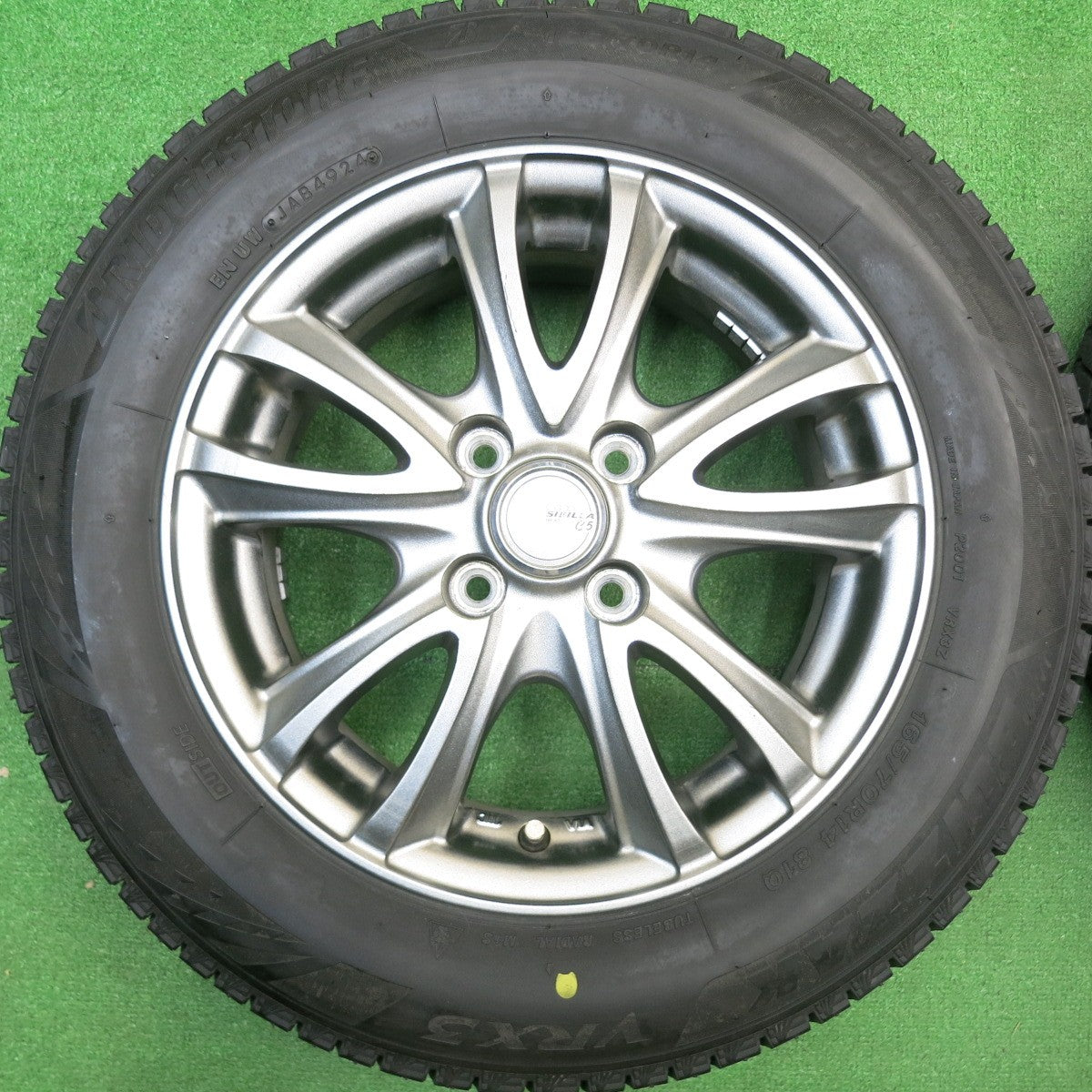 バリ溝！24年！9.5分以上★スタッドレス 165/70R14 ブリヂストン ブリザック VRX3 SIBILLA NEXT C5 シビラ 14インチ PCD100/4H★5122011HAス