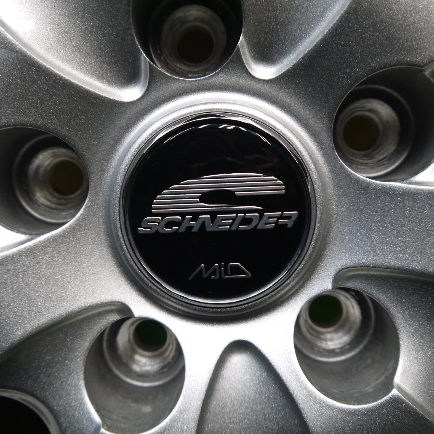 バリ溝！キレイ！9分★スタッドレス 195/65R15 ダンロップ ウインターマックス WM01 SCHNEIDER MiD シュナイダー 15インチ PCD114.3/5H★5042108Hス