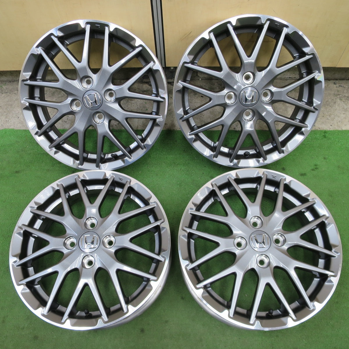 新車外し！付属品付き★ホンダ JF3 JF4 N-BOX カスタム ターボ 純正 ホイール 15インチ 15×4.5J PCD100/4H★6051004NGホ